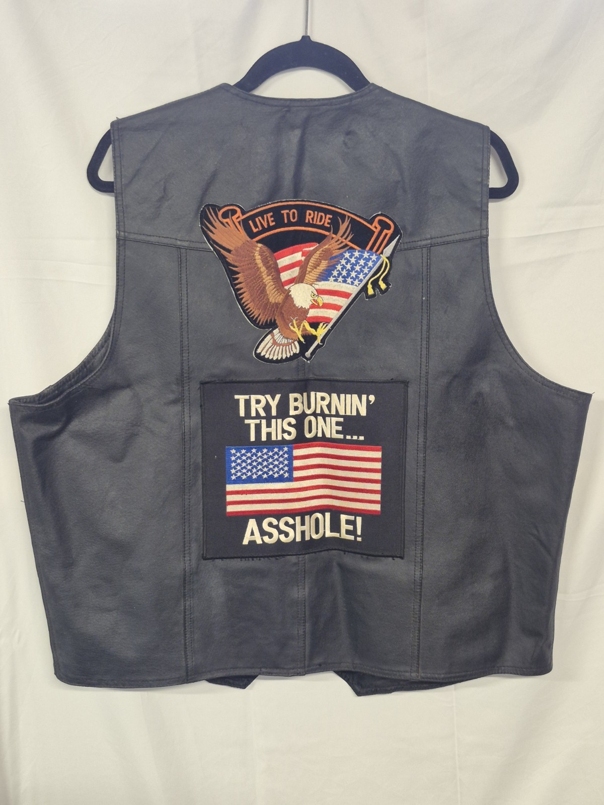 Vintage Extreme Biker Leather Motorcycle Vest Size 52 Daytona 87 Harley Pins...