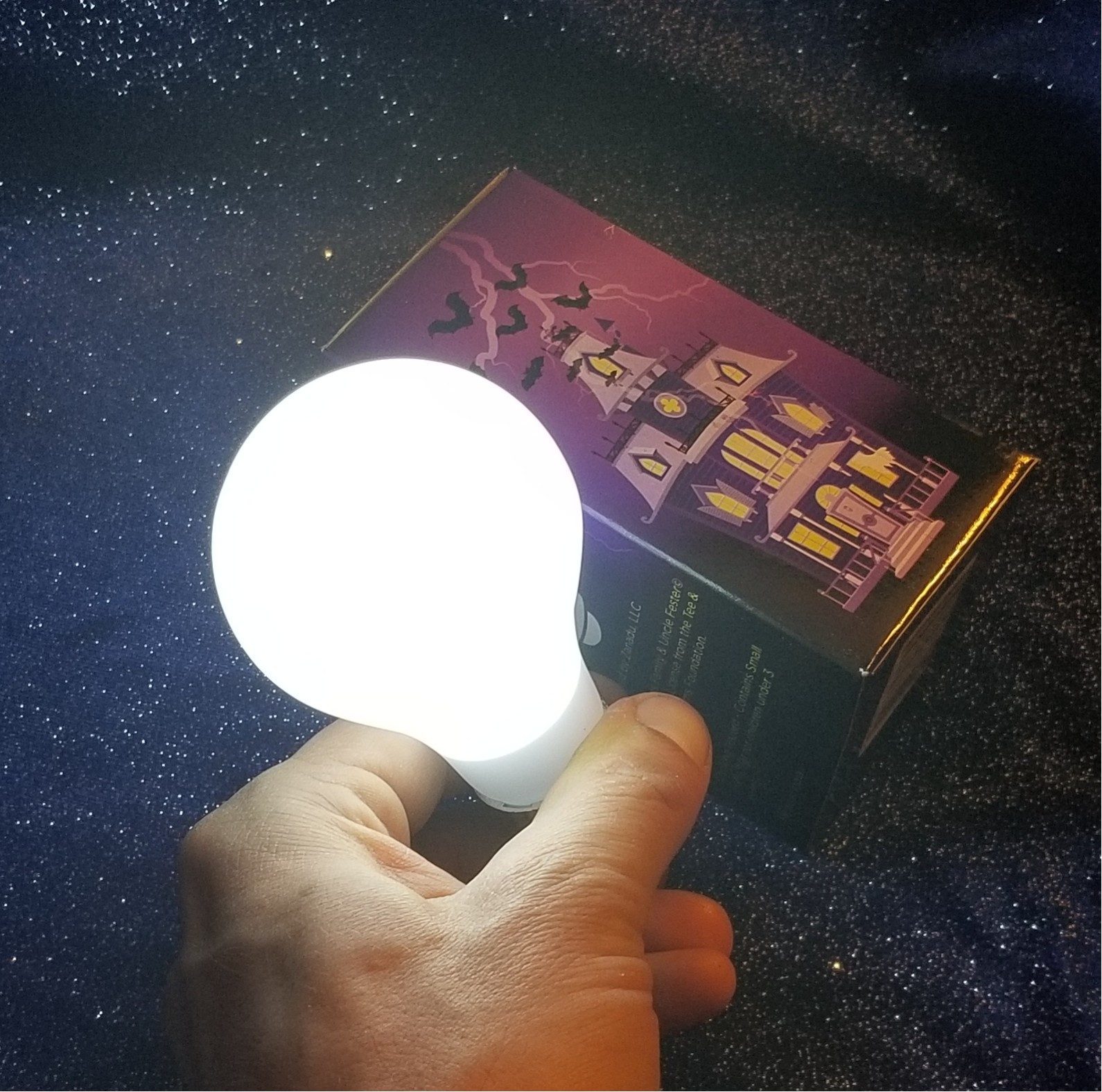 Magic Trick Light Bulb - Lights In Hand - Addams Family - Fester - US Seller