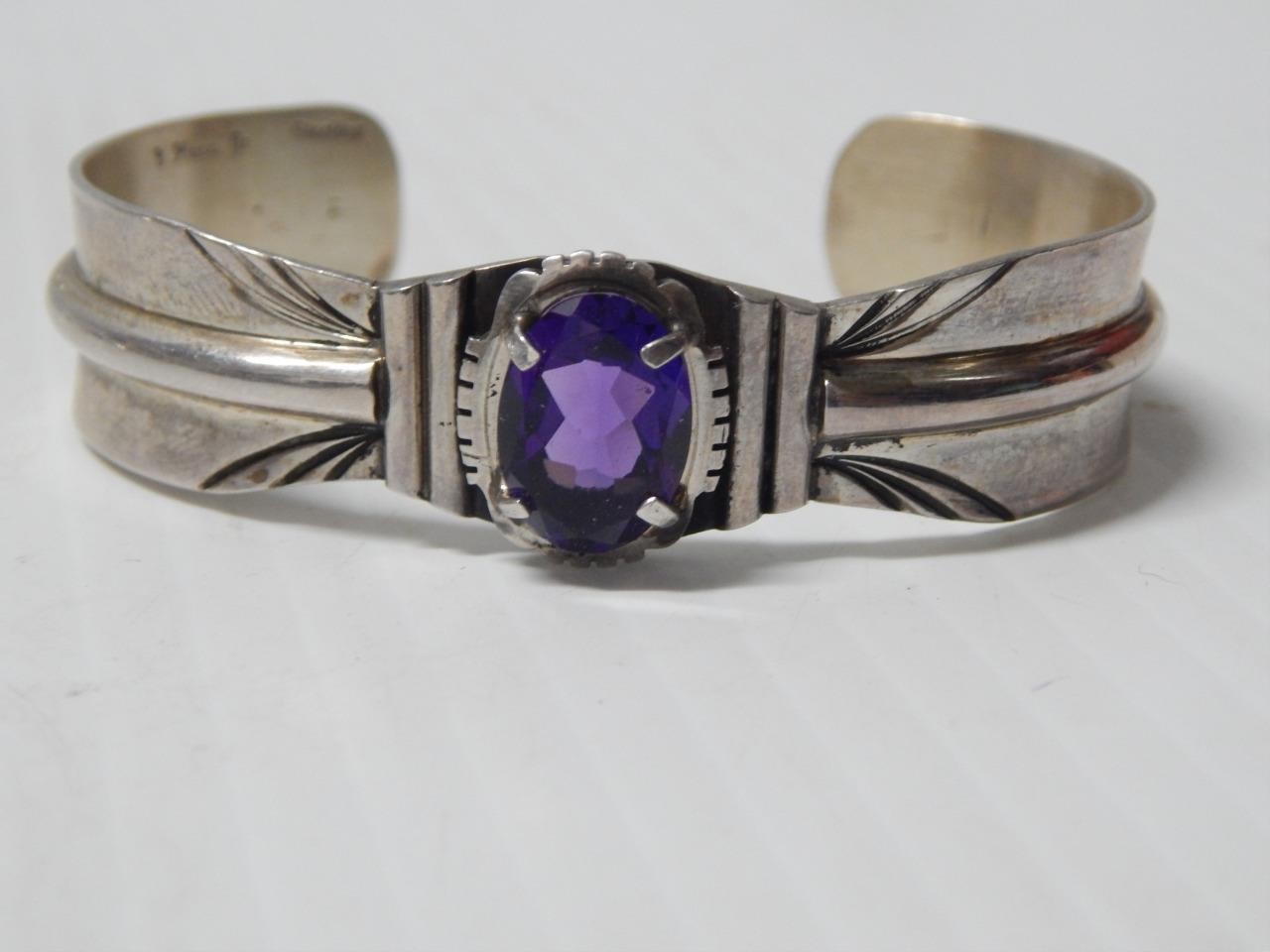 HEAVY VINTAGE NAVAJO STERLING SILVER AMETHYST CUFF BRACELET -  sgnd B. PIASO JR.