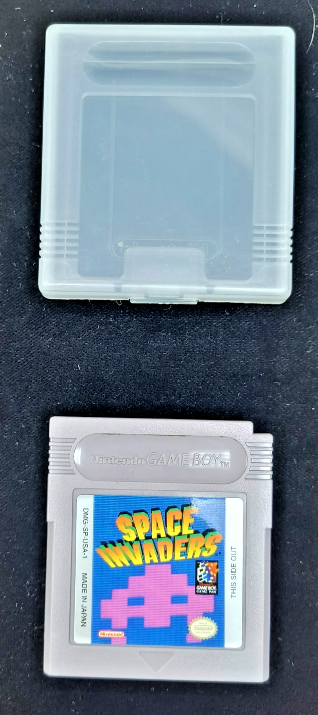 Space Invaders Nintendo Game Boy DMG Authentic Tested Working