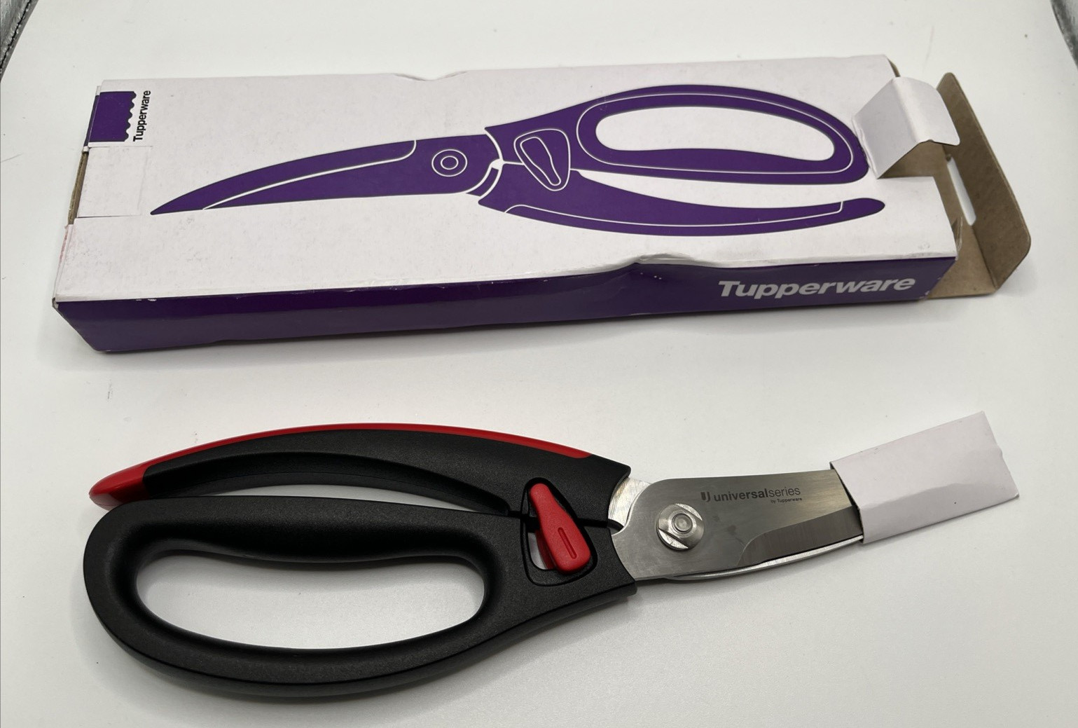 Tupperware Universal Series U Poultry Shears Kitchen Scissors Chicken Red Black