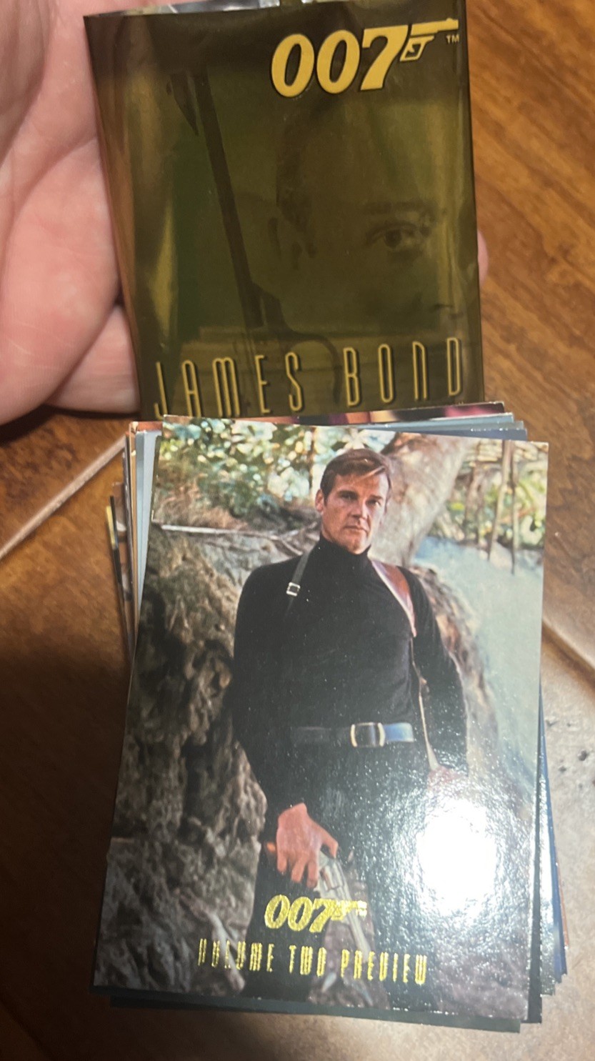 1996 Inkworks James Bond Connoisseur Volume 1 The 60'S Trading Card SET