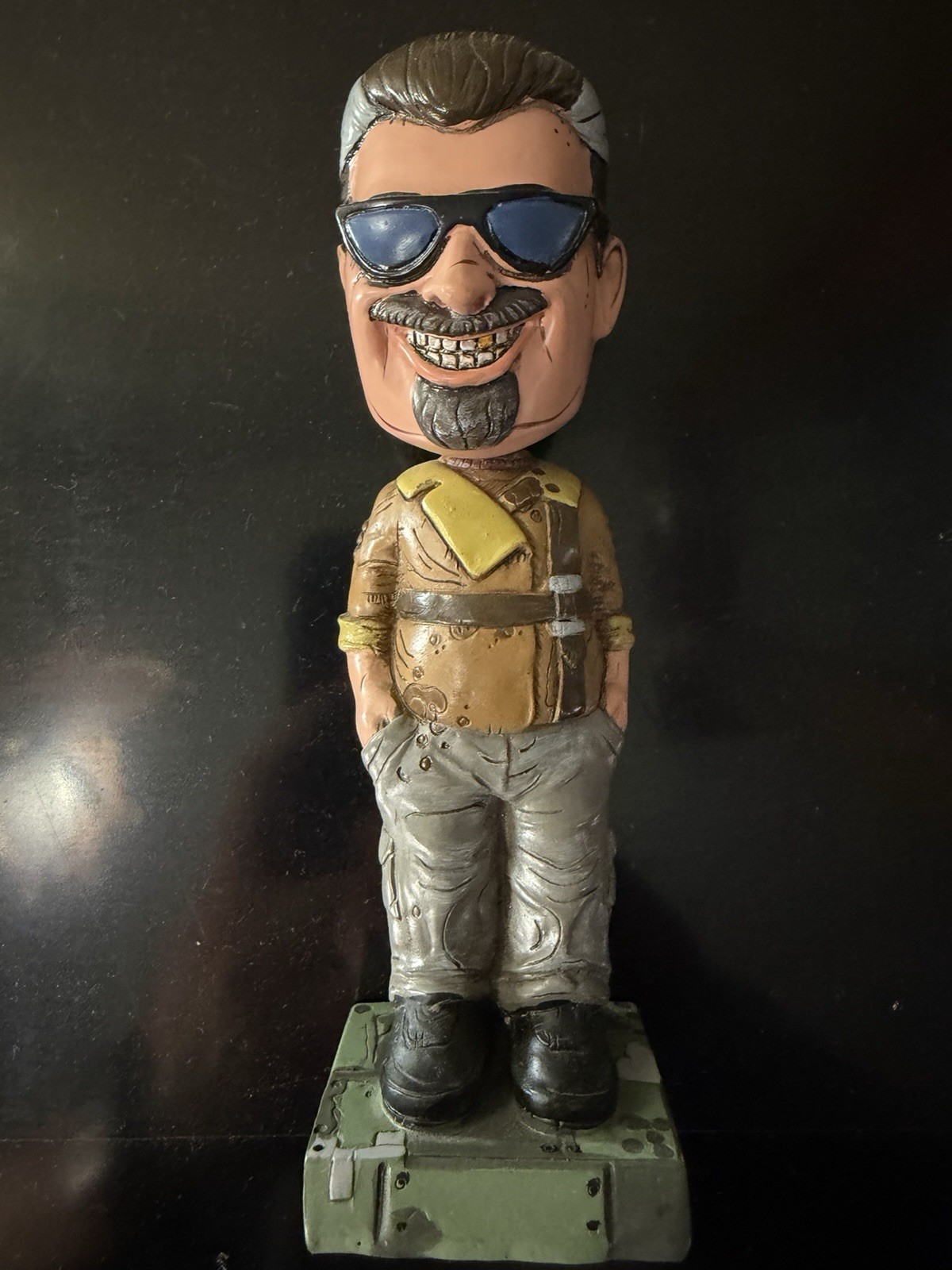 Borderlands 2 Collector's Edition Marcus Kincaid Bobblehead Figure