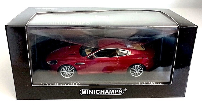 Ж Minichamps 1/43 Aston Martin DB9 2003 Red Metallic 400137324 Ж Aston Martin
