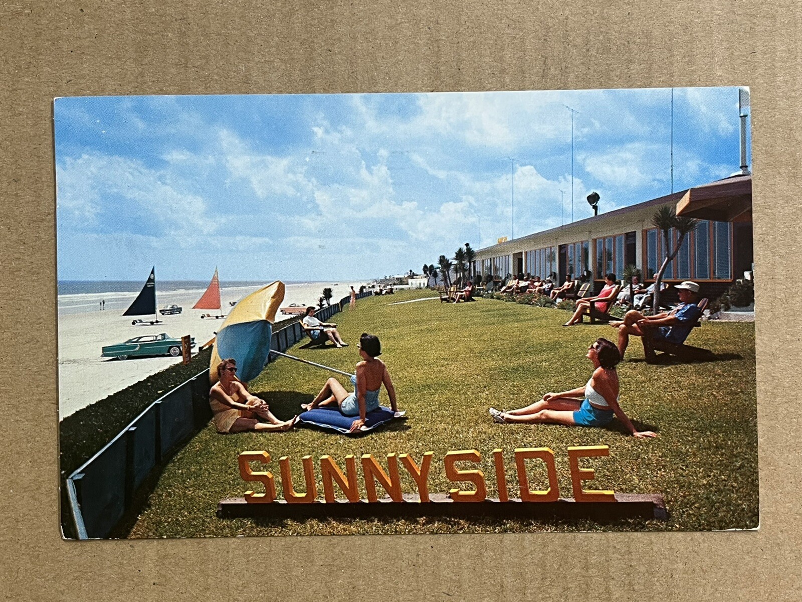 Postcard FL Daytona Beach Florida Sunnyside Apartments Old Cars Vintage PC
