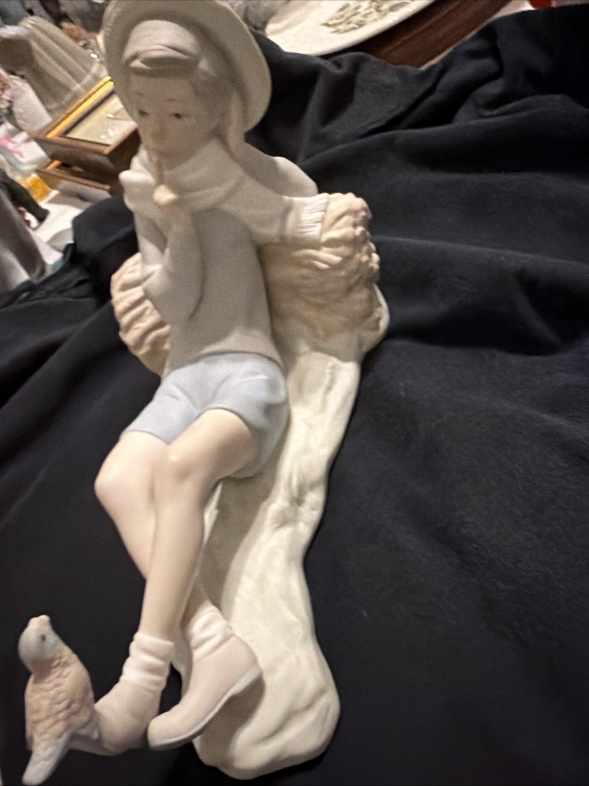 Vintage Lladro #4730 Shepherd Boy with Bird Matte Porcelain Figurine Spain