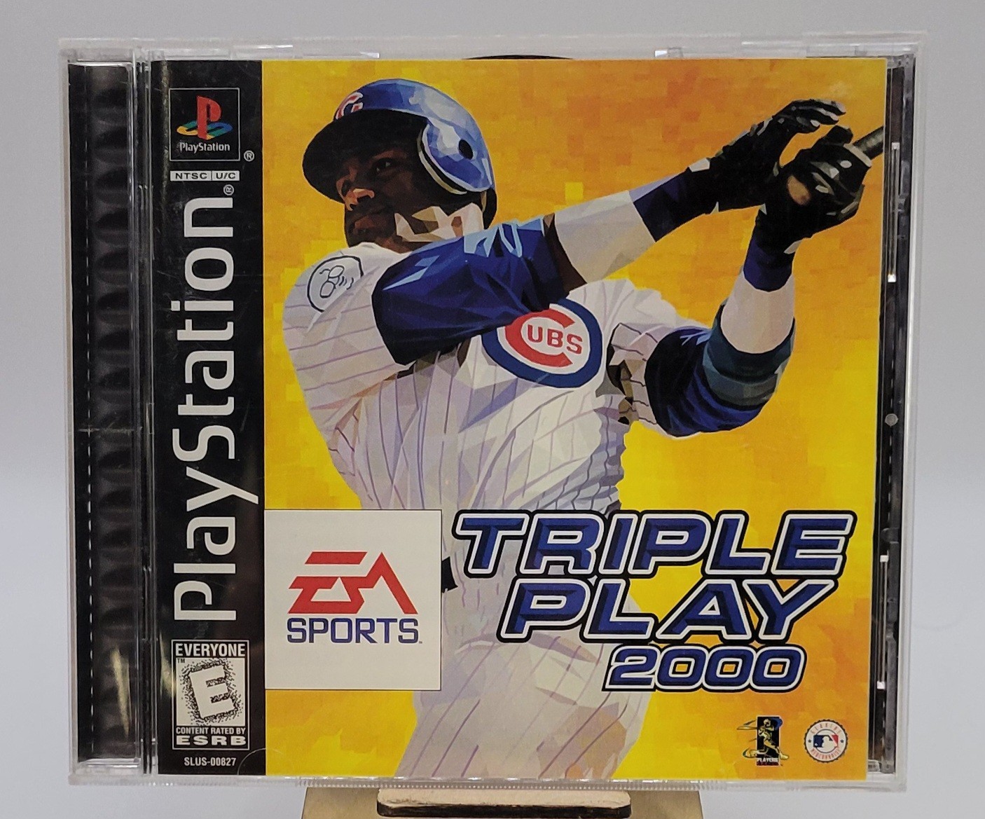Triple Play 2000 (Sony PlayStation 1, 1999, Includes Manual)