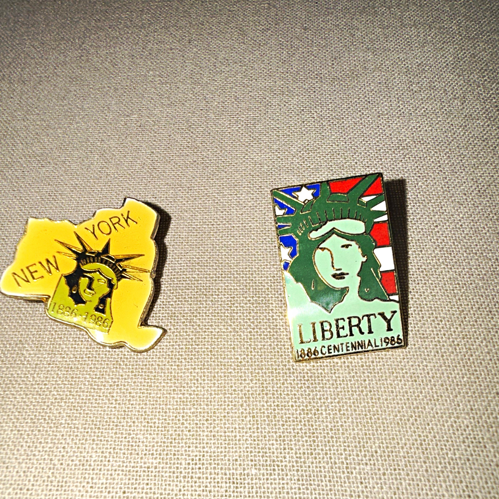 New York Statue of Liberty Centennial 1986 Lapel Pins Lot, 2-Piece