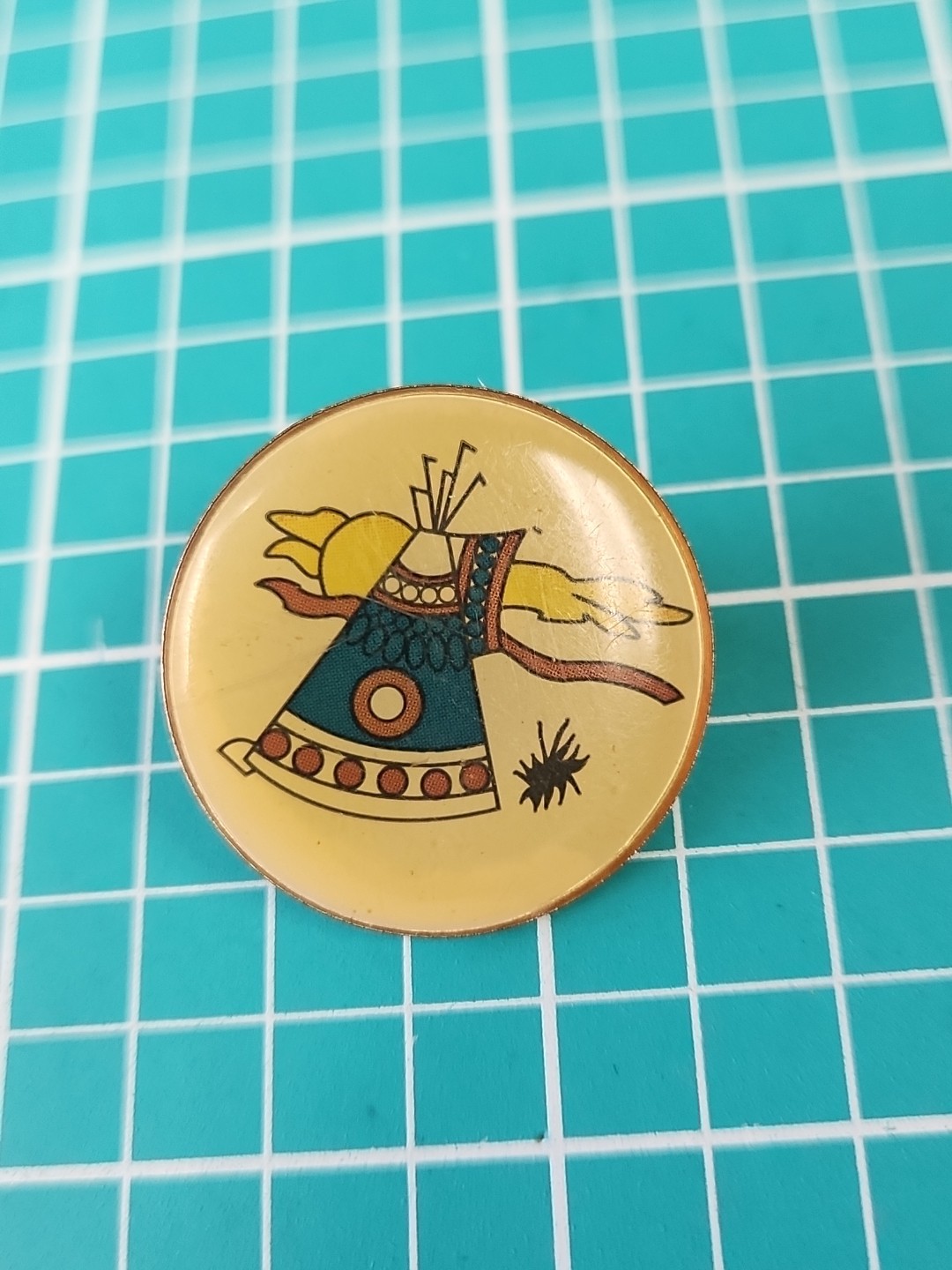 Vtg Tiyospaye Club St Joseph\'s Gold Tone Lapel Pin