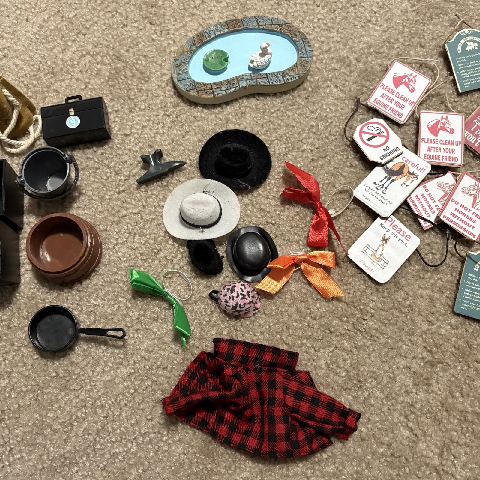 Breyer Random Accessories For Models, Hats, Food Troughs, Signs, Etc
