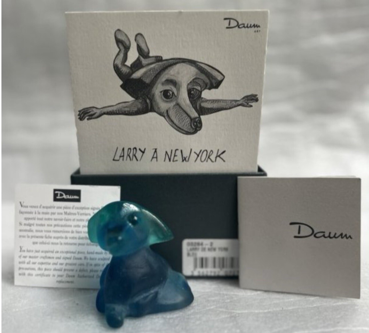 DAUM HAND MADE SIGNED AND NUMBERED PIECE 