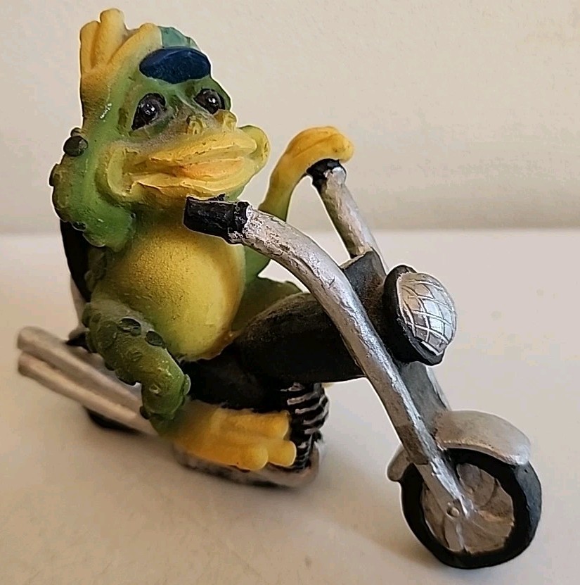 Frog Froggy Figurine Riding Motorcycle Resin 4.5\