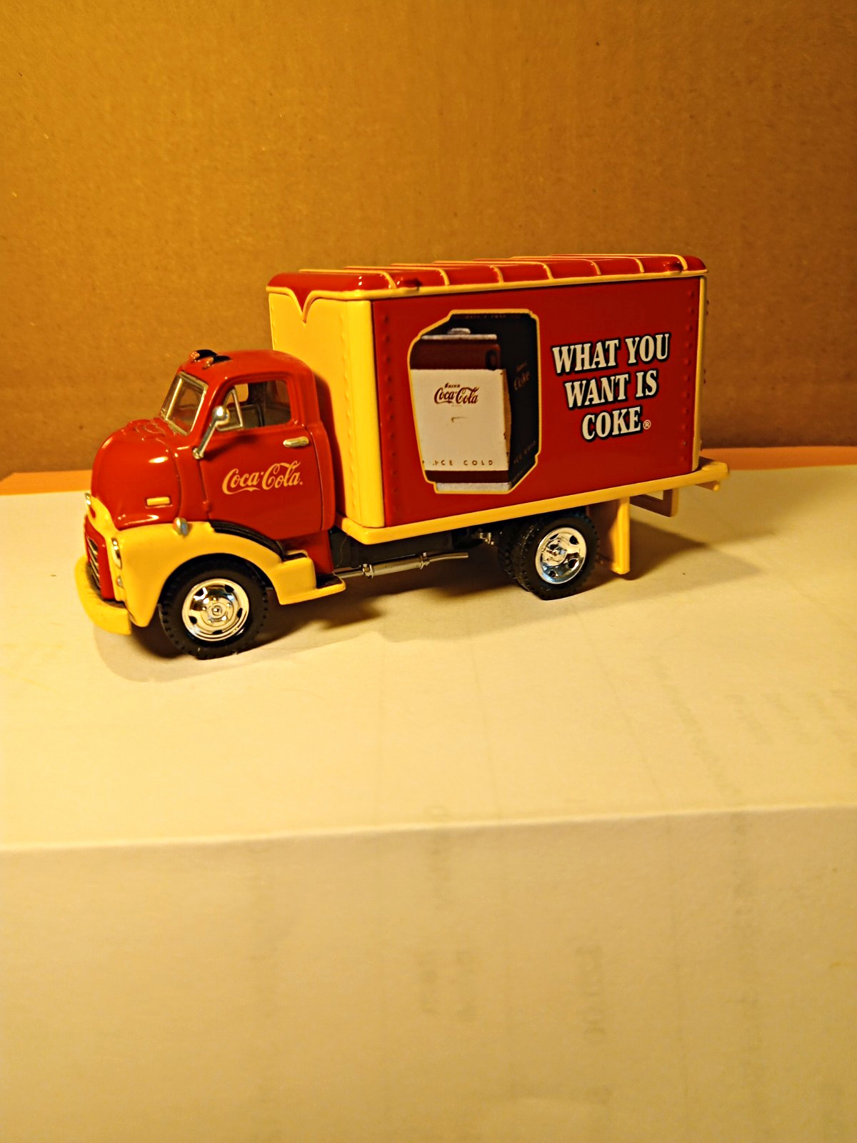Coca-Cola Diecast Delivery Truck \