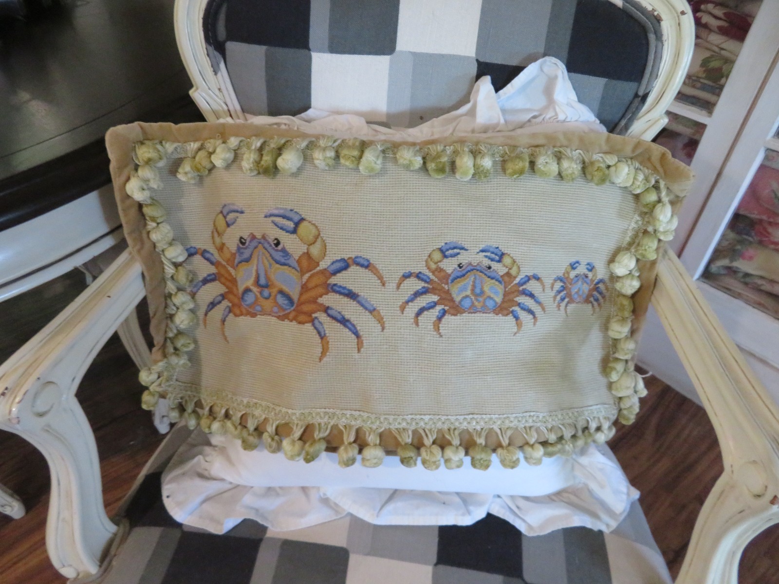 Vintage Aubusson style BLUE CRAB Sample Needlepoint Pillow Petit Point NWOT