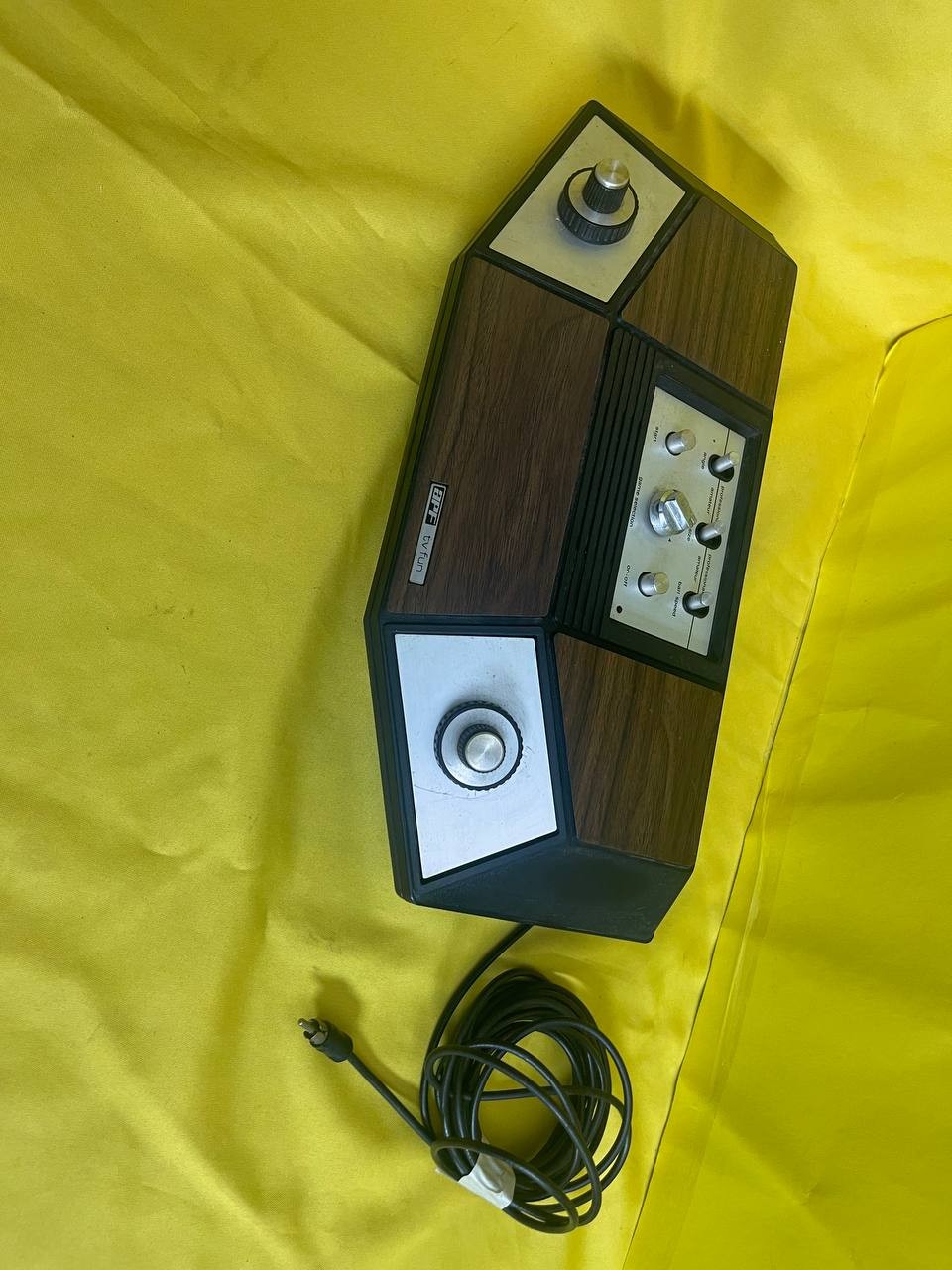 APF TV Fun Model 401A Pong Console Woodgrain Untested RE