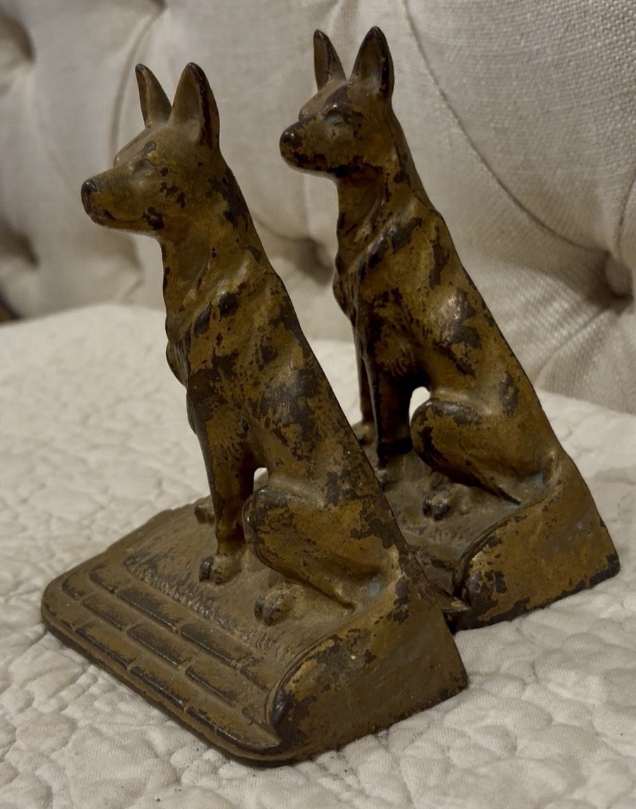 Pair Cast Iron Vintage German Shepherd Book Ends Aged Bronze Look