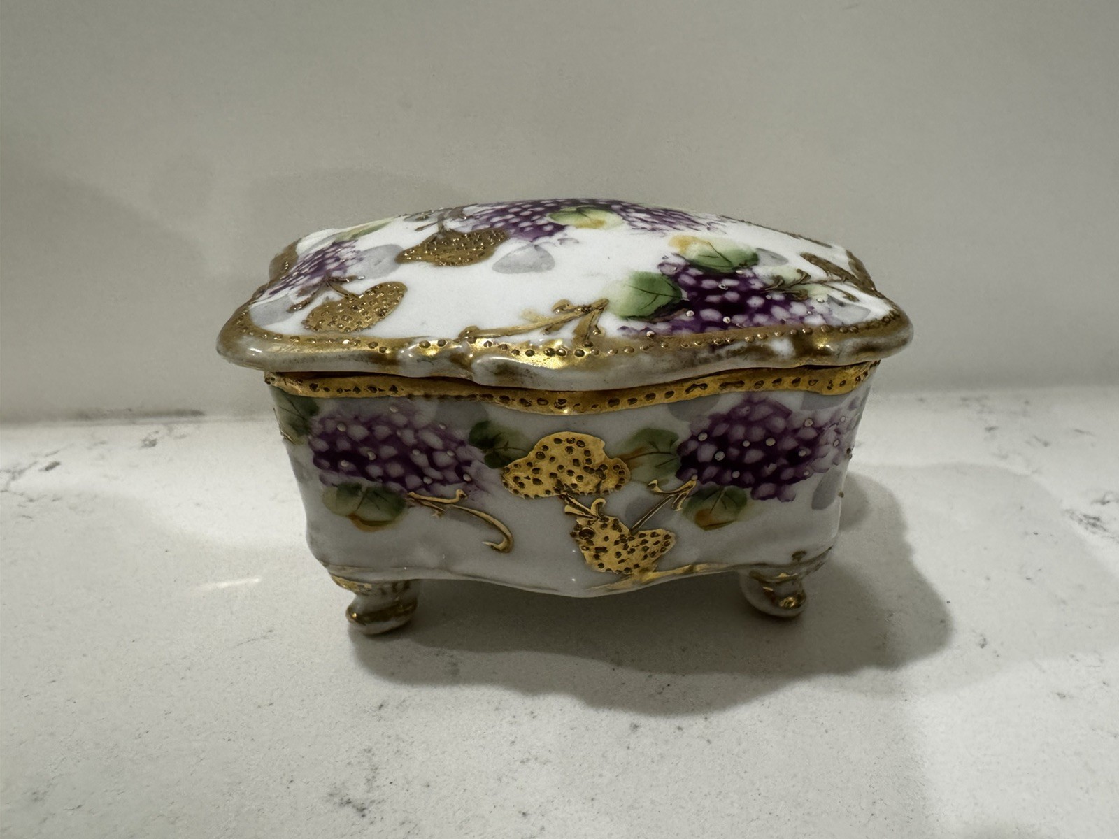 Antique Hand Painted Nippon Porcelain Footed Trinket Box