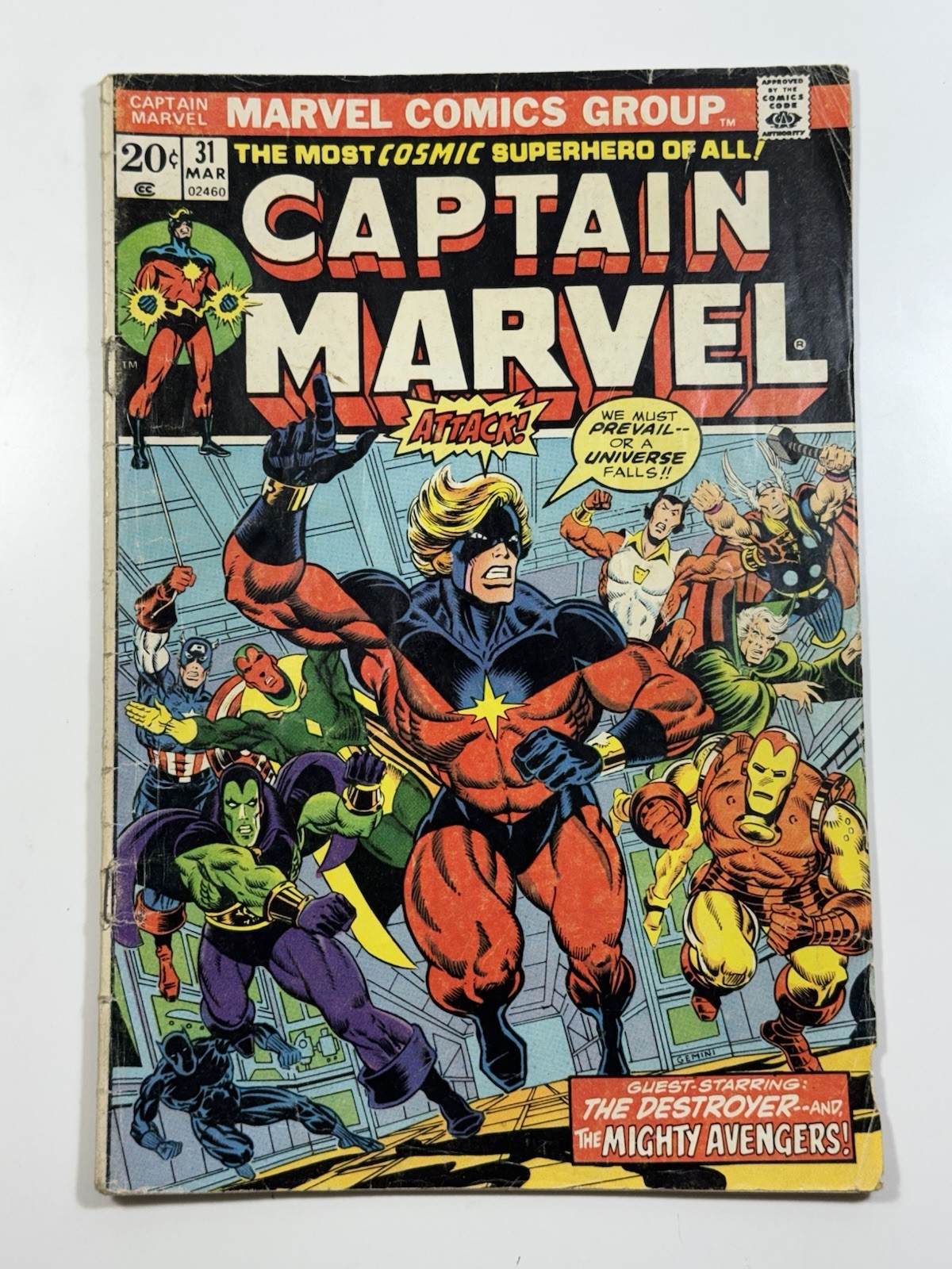 Vintage Captain Marvel #31 • Marvel Comics • Jim Starlin Art • 1974 • Good