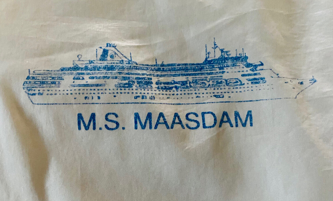 Vintage M.S. MAASDAM Cruise Ship Holland America Windbreaker Jacket M