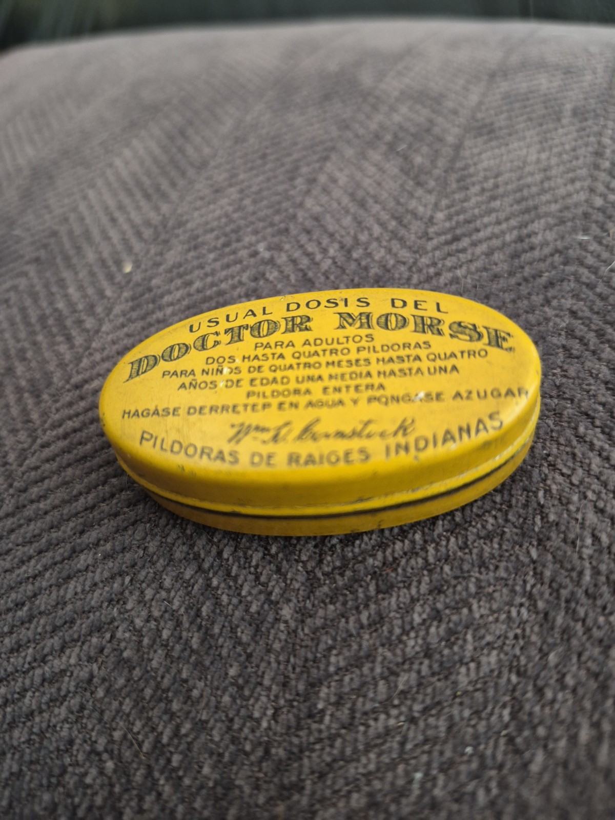 Vintage Doctor Morse Indian Root Pills Empty Tin