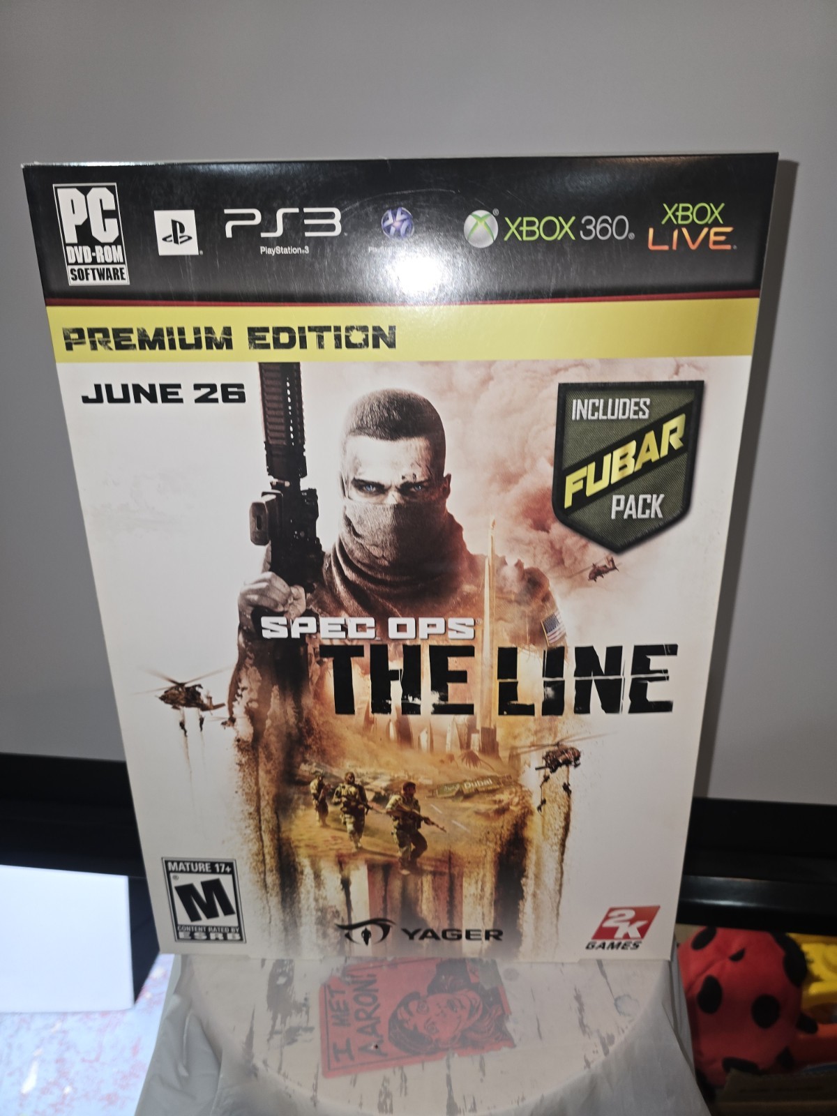 Spec Ops the Line Gamestop Promotional Display Box 16