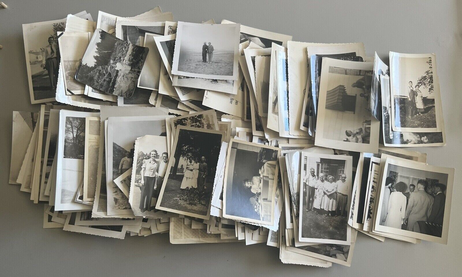 LOT OF 20 ORIGINAL RANDOM FOUND OLD PHOTOGRAPHS B&W SEPIA VINTAGE SNAPSHOTS
