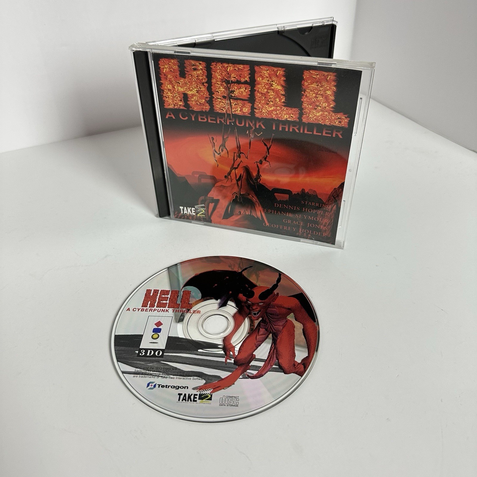 Hell: A Cyberpunk Thriller (3DO) Disc & Case