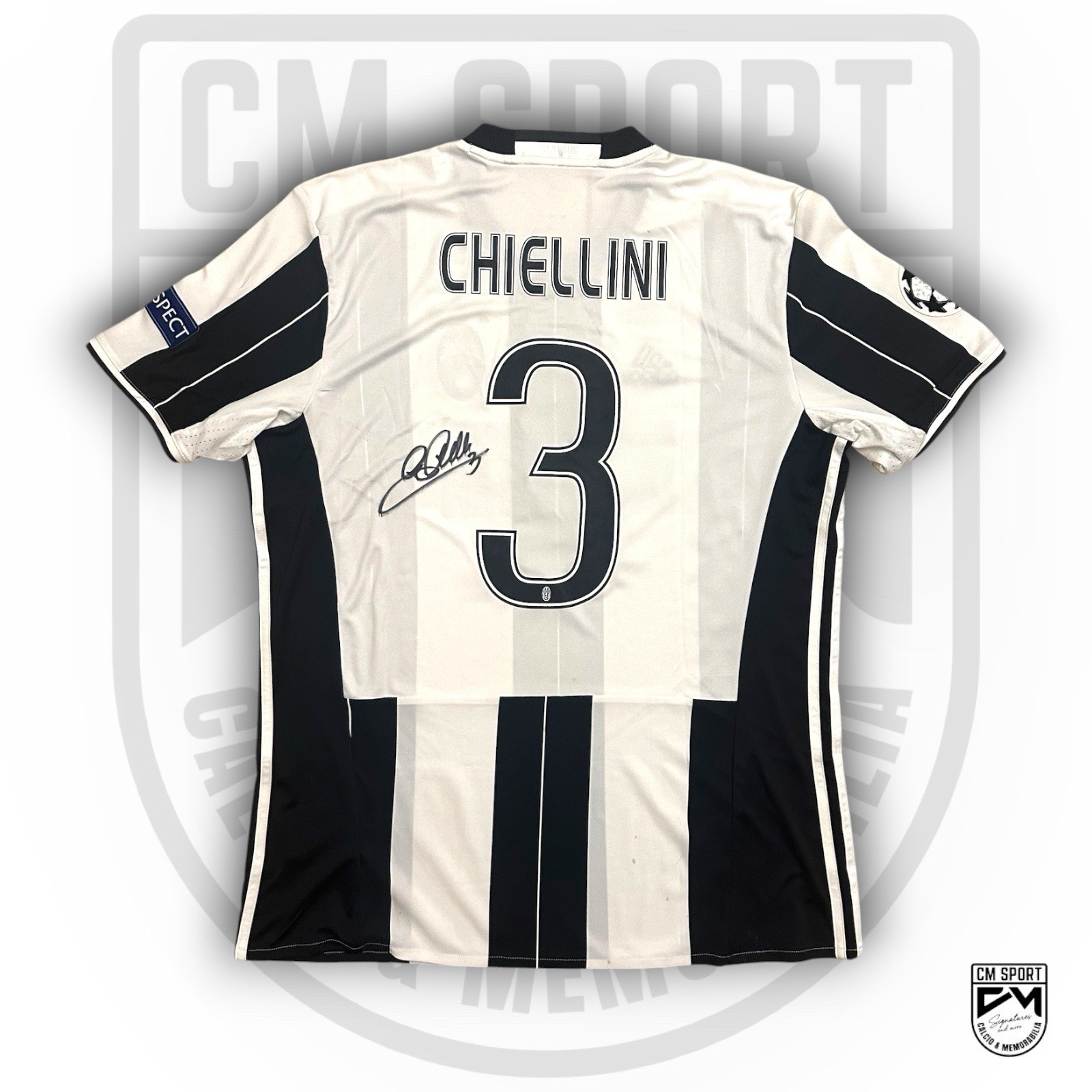 Juventus FC - Giorgio Chiellini - Home Shirt 2016/17 with Autograph Signature