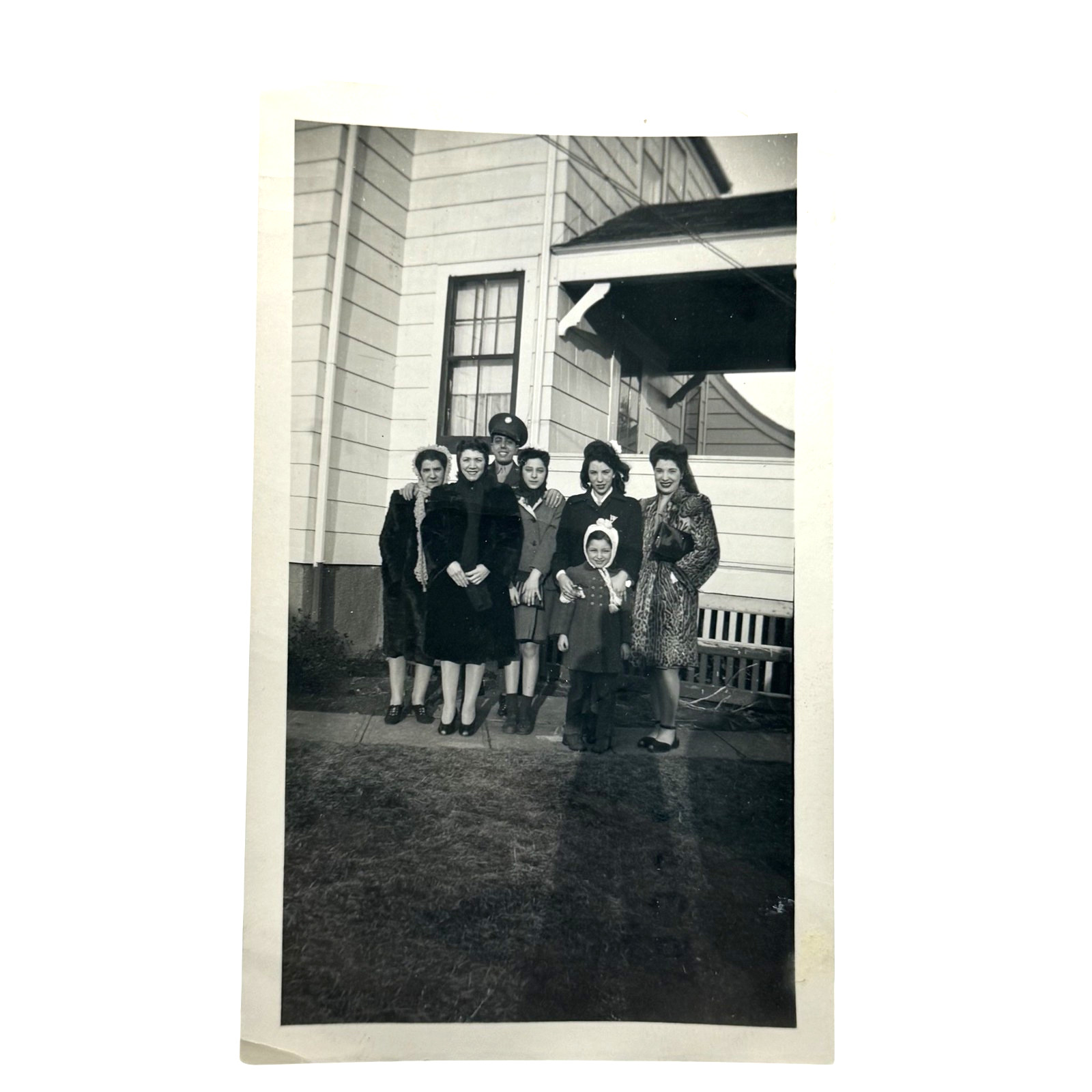 Vintage Italian-American WWII Soldier Family Photo 2.75x4.5 B&W Gelatin Orig
