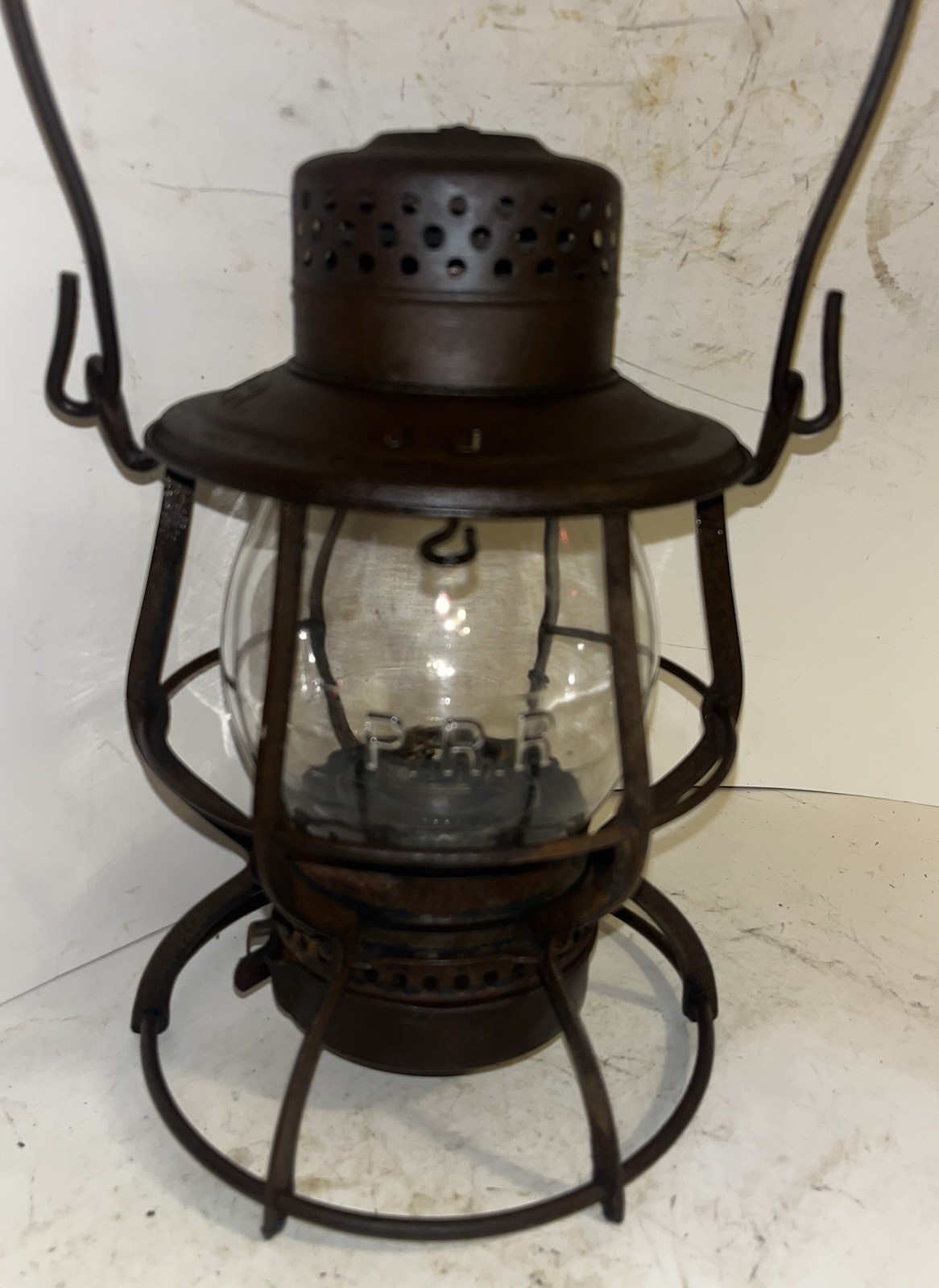 ANTIQUE PRR Pennsylvania Railroad Keystone Lantern Co. LANTERN Signed Globe