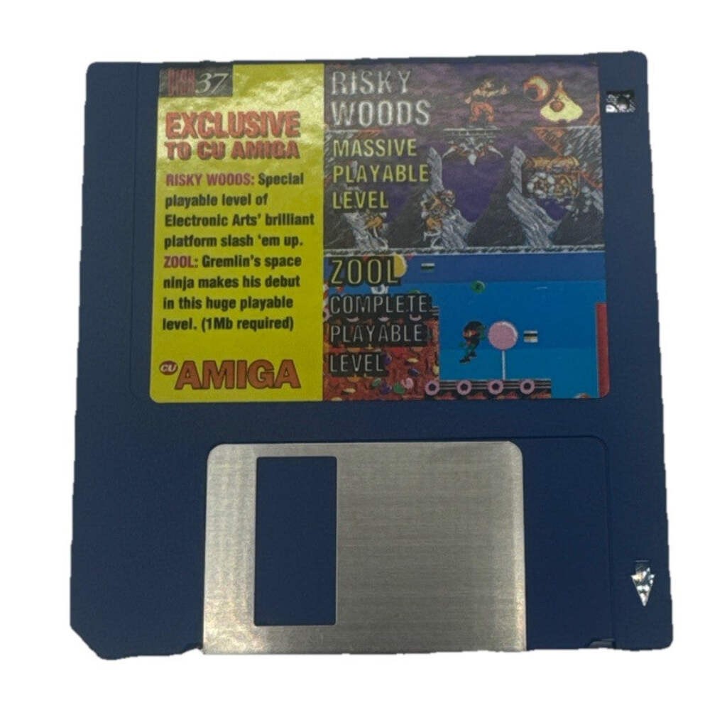 Amiga Super Disk No. 37 Risky Woods / Zool Floppy Disk In Good Condition 9921