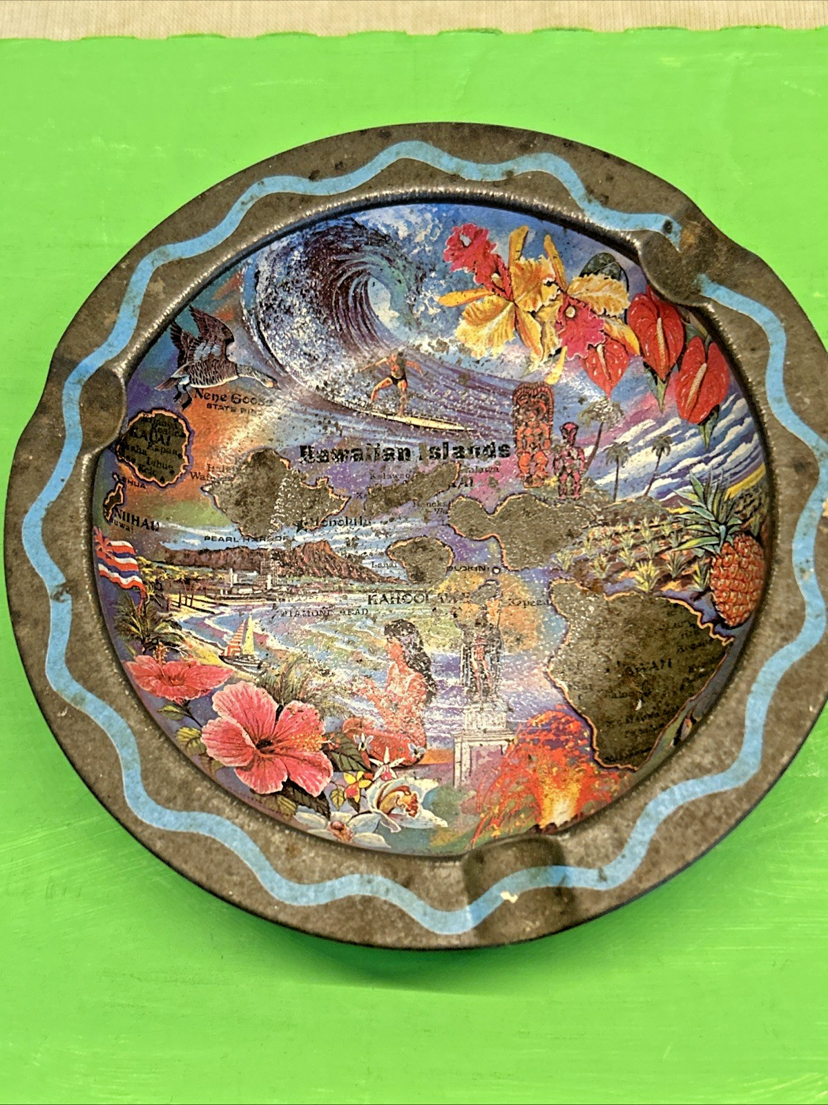 Vintage Ken Haag Hawaiian Islands Metal Ashtray Souvenir Tray Hawaii Map Trinket