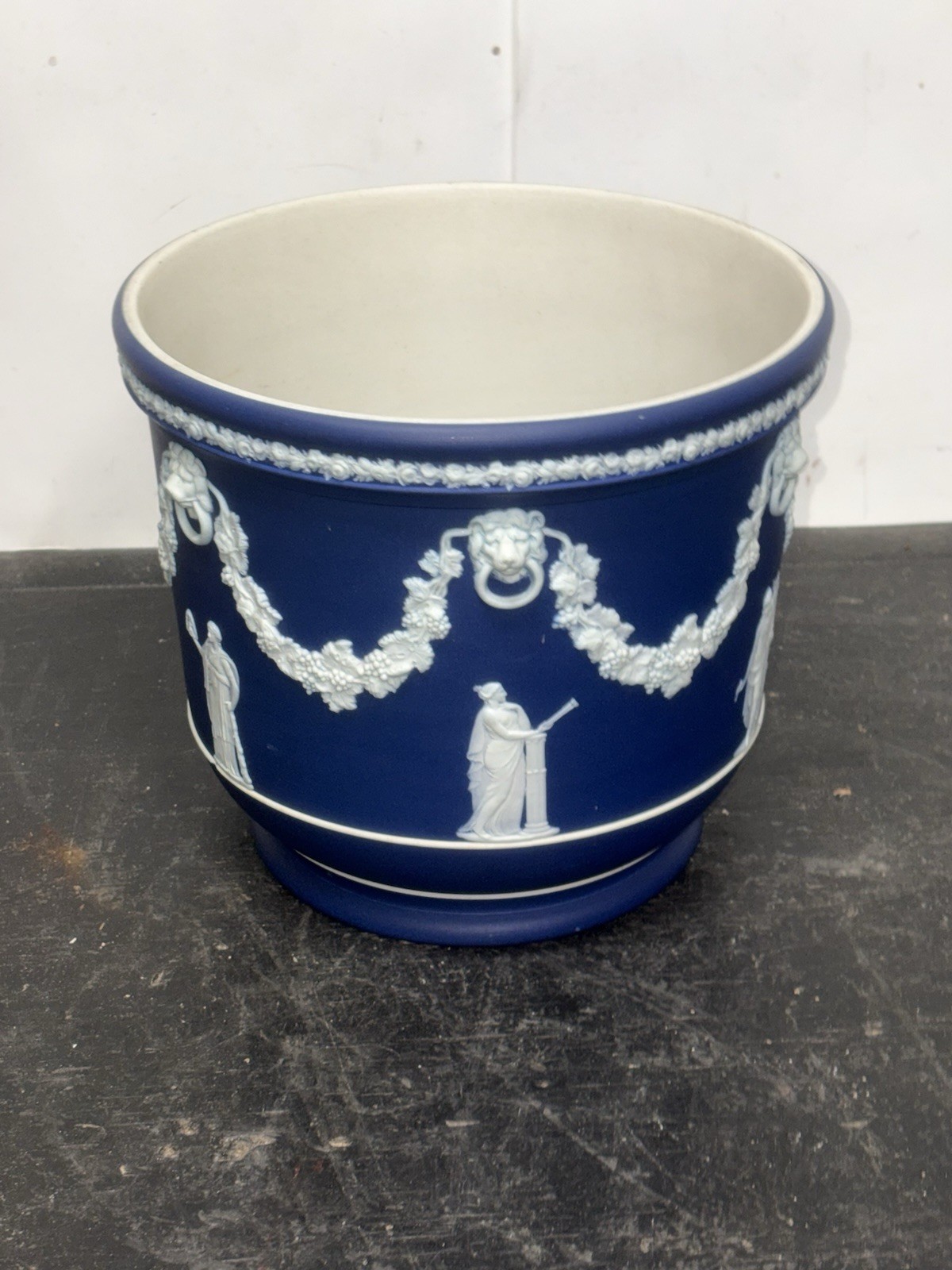 Antique Wedgwood Dark Blue Jasperware Rare Cachepot Cobalt Planter England 8x7.5
