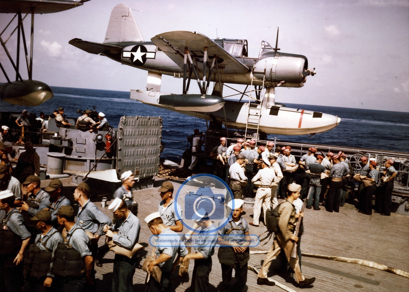 USS MISSOURI BATTLESHIP KINGFISHER FLOATPLANE WWII 1944 5X7 PHOTO