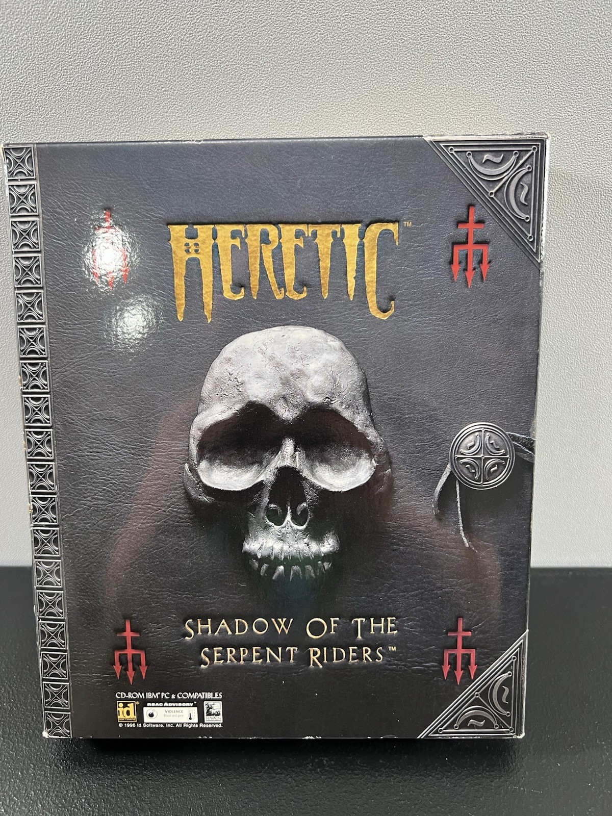 Heretic: Shadow of the Serpent Riders, 1996, Big Box. **BOX ONLY**