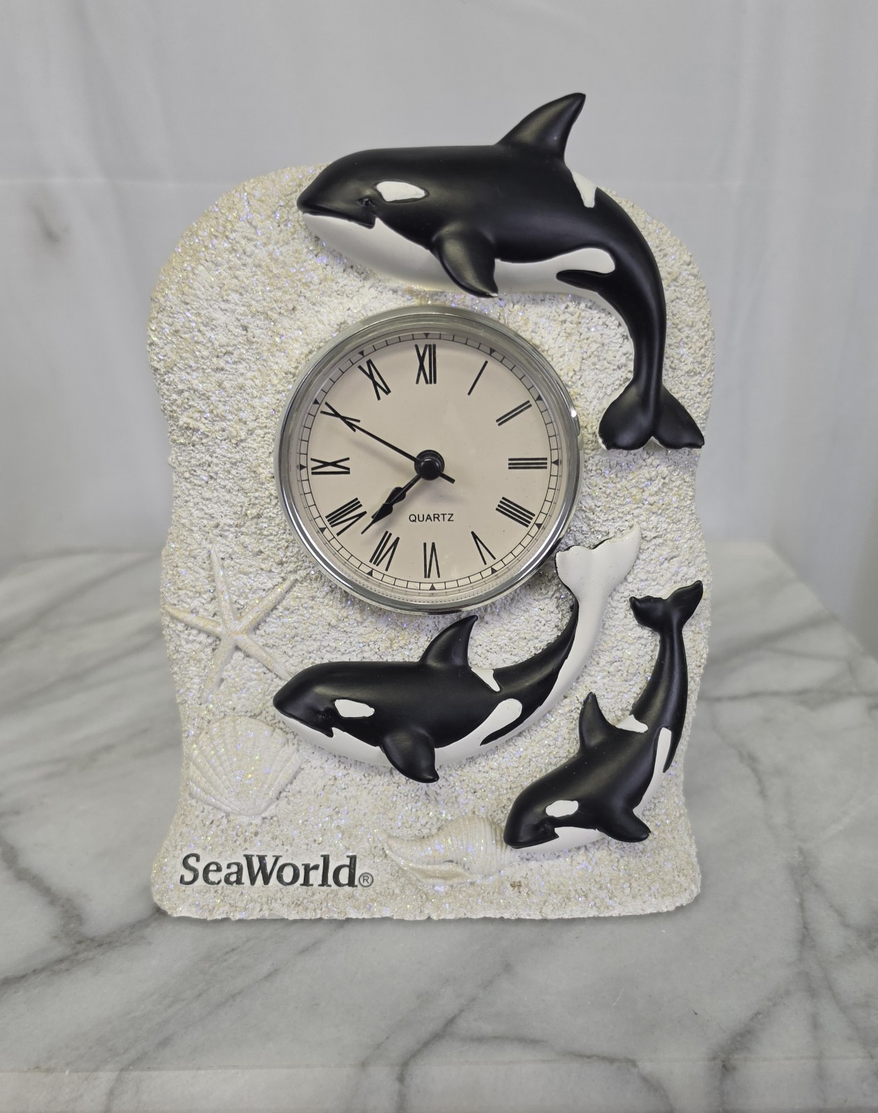 Seaworld Killer Whale Clock Vintage