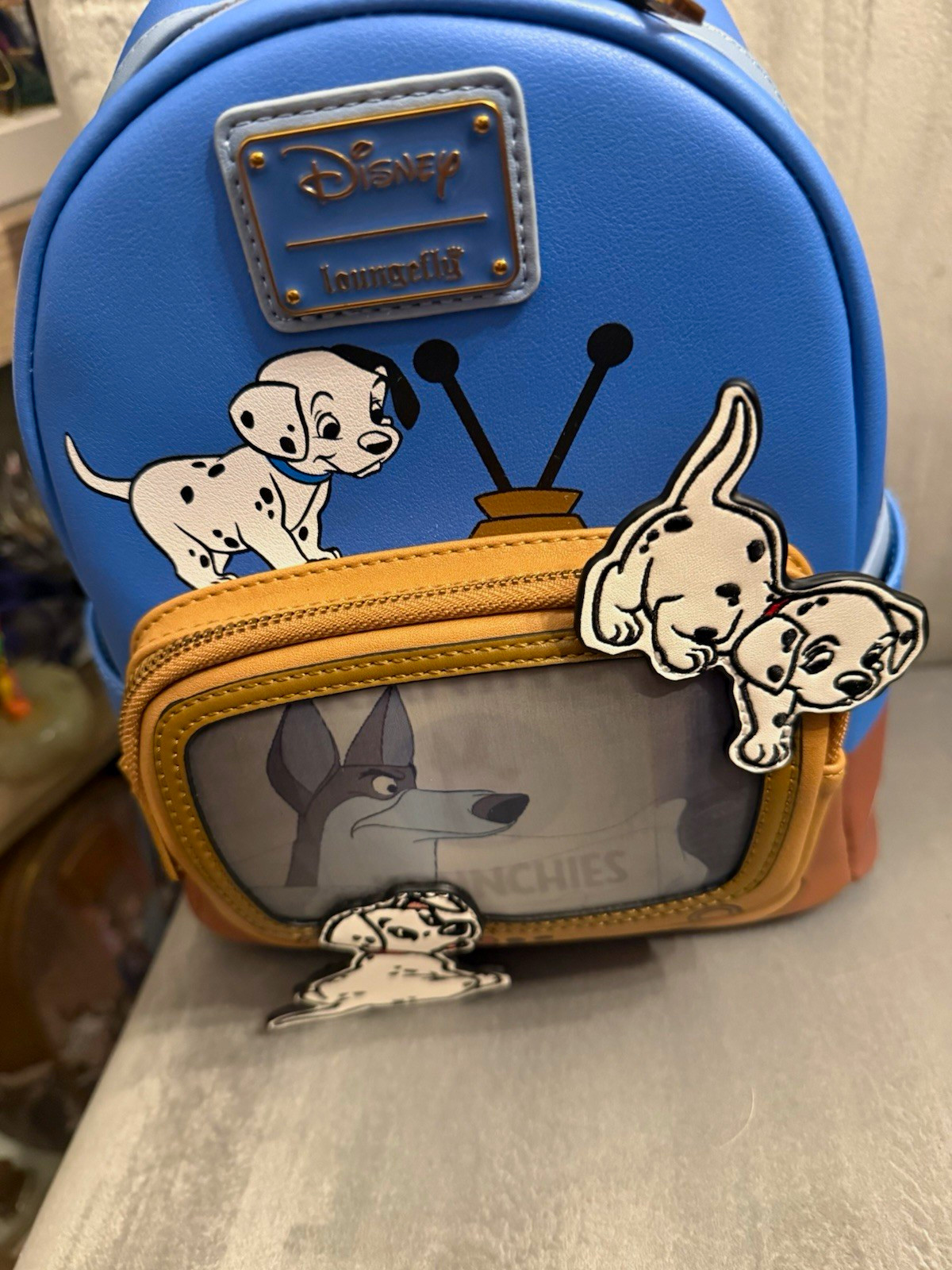 Loungefly Disney K9 Crunchies 101 Dalmatians Blue Front Zipper Pocket with tv