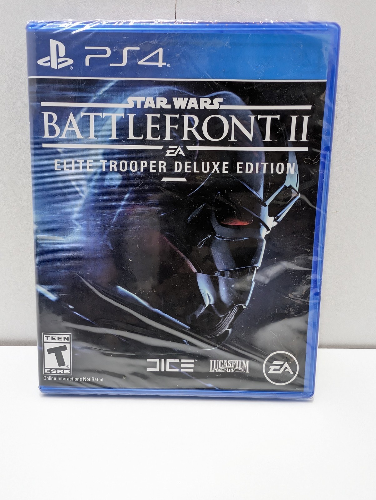 Star Wars Battlefront II Elite Trooper Deluxe Edition (PlayStation 4) NEW SEALED
