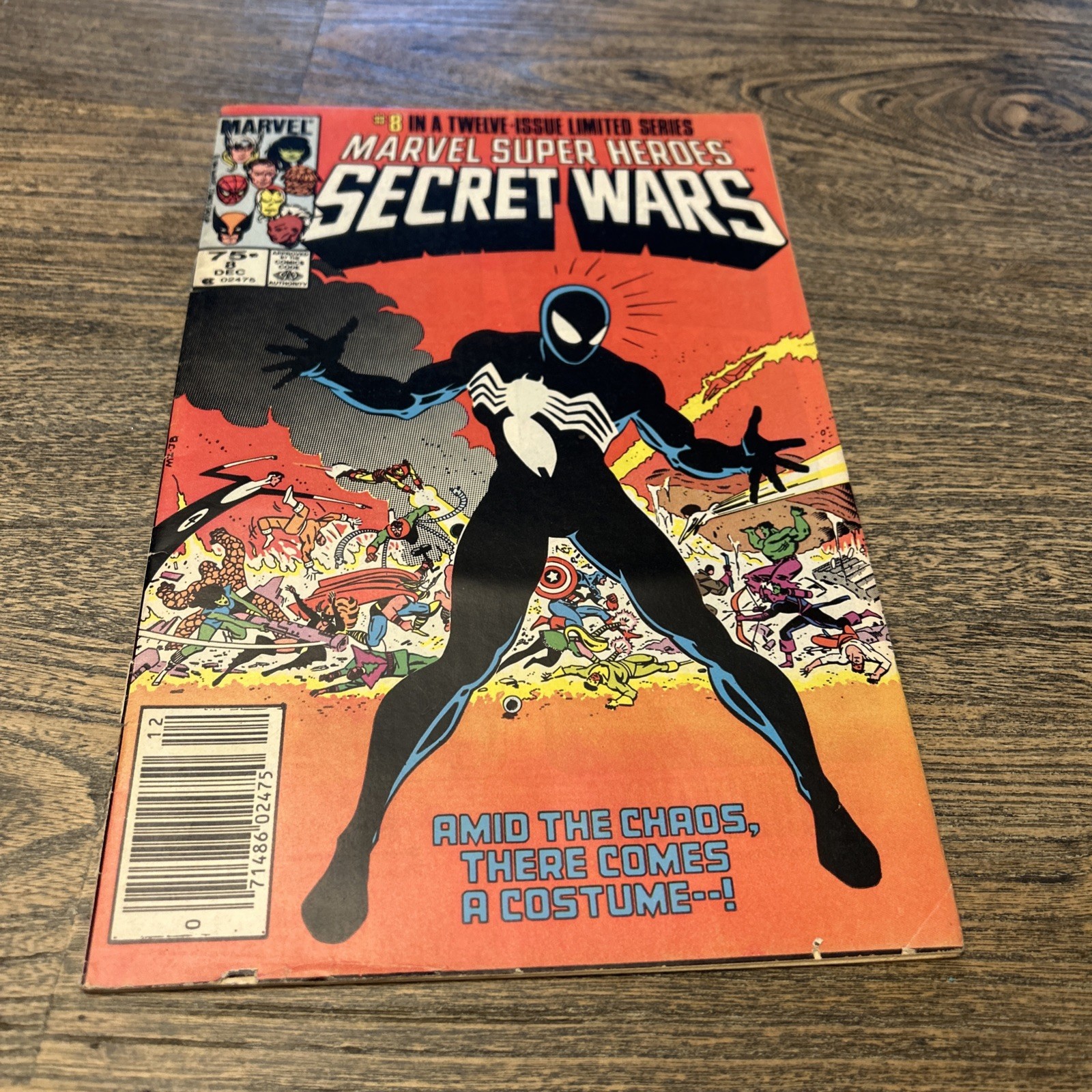 Secret Wars #8 Newsstand -1st Black Symbiote-  (Marvel, Comics) mid  see pics 