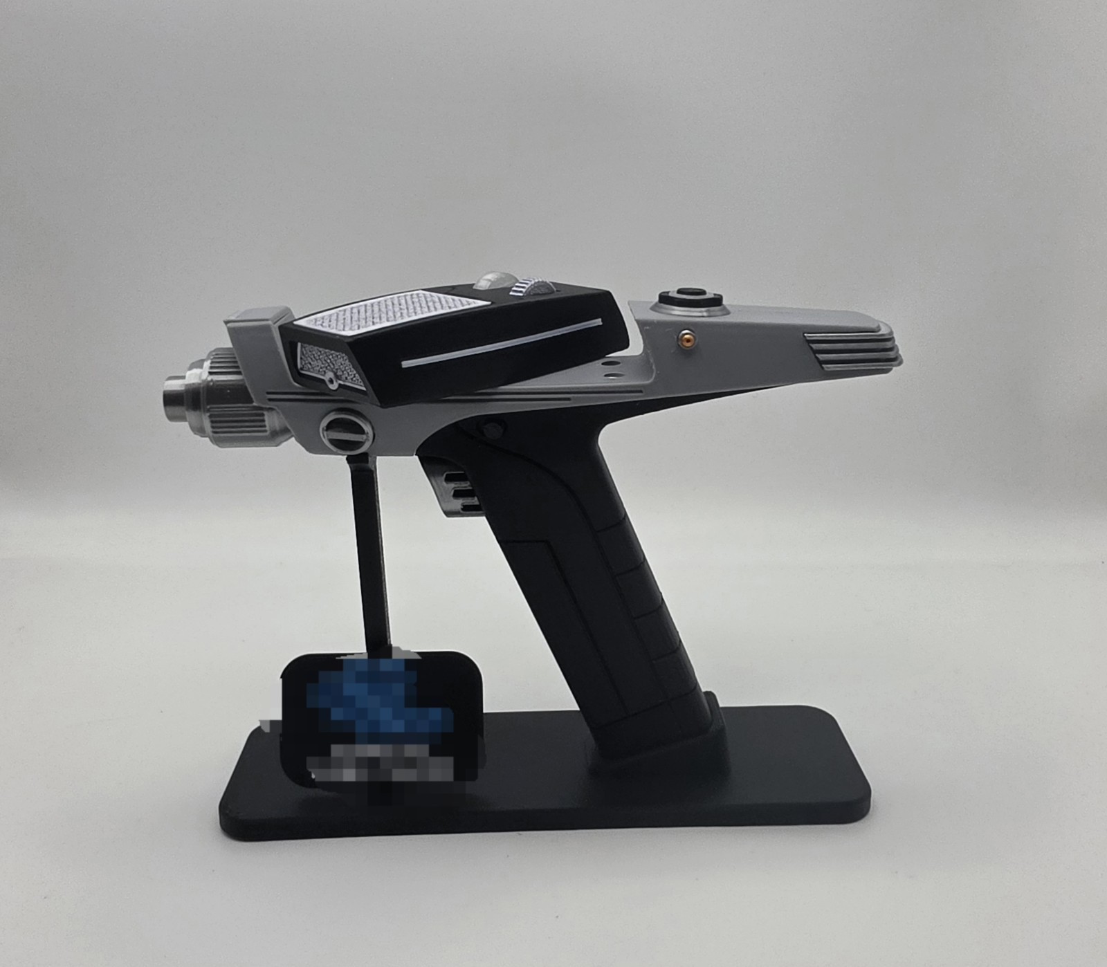 Star Trek SNW Phaser Replica With Working Trigger And Stand