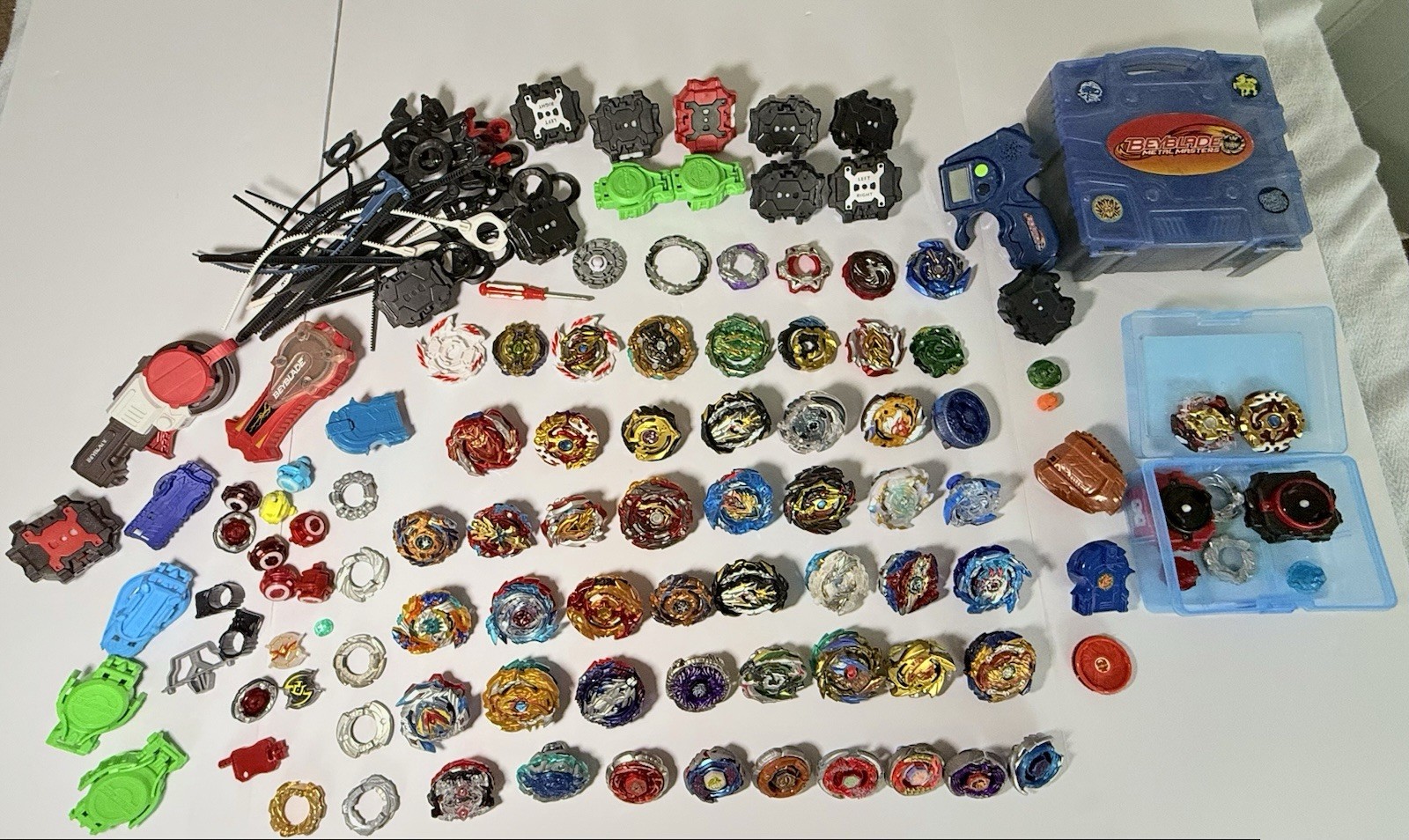 Beyblade Lot TAKARA TOMY Metal 55 Tops & Much More, Spryzen Spriggan Huge Lot