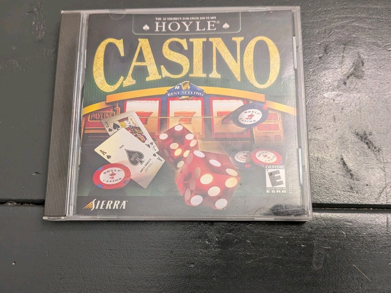 Hoyle Casino 2001 (Windows/Mac, 2001) Case Broken