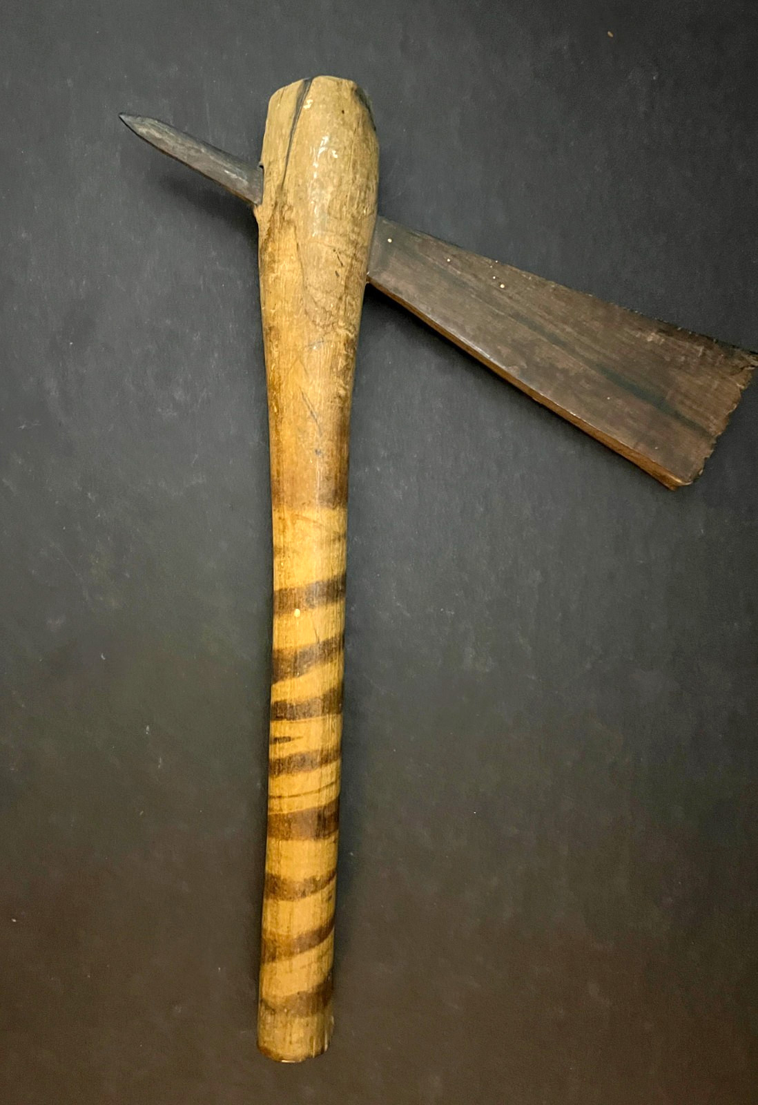 ANTIQUE WAR CLUB Authentic African Artifact Hand Carved