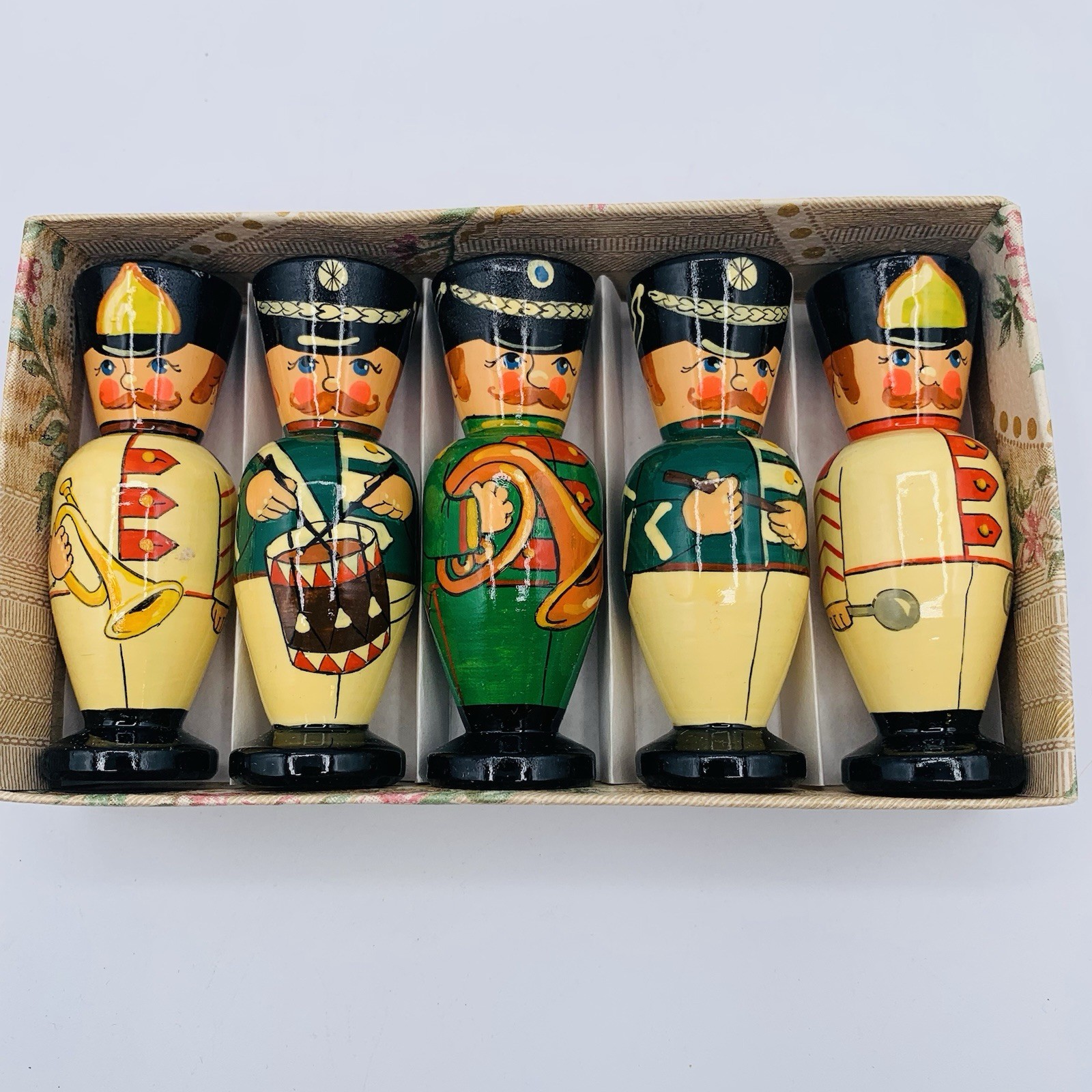 Russian Ukrainian Hand Painted Wooden Christmas Ornaments Set Of 5 Ornaments MCM
