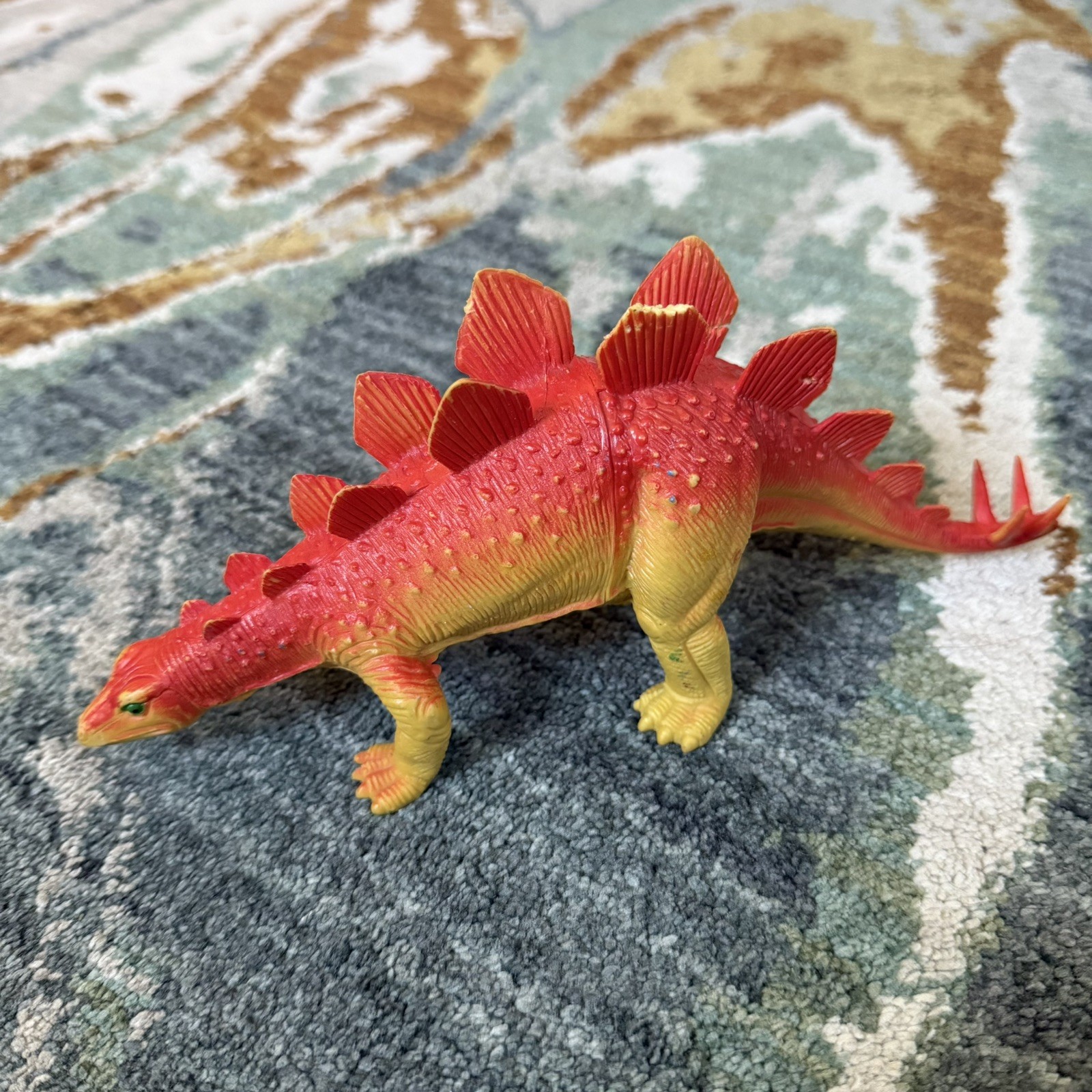 VINTAGE 1985 Imperial Dinosaur STEGOSAURUS Red and Yellow Plastic Figure
