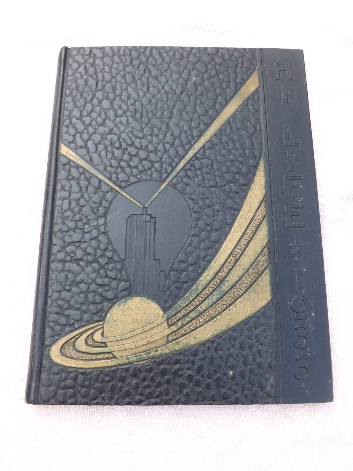 1933  ASHLAND, KENTUCKY  HIGH SCHOOL YEARBOOK  HI-LIFE PAUL BLAZER YEAR BOOK
