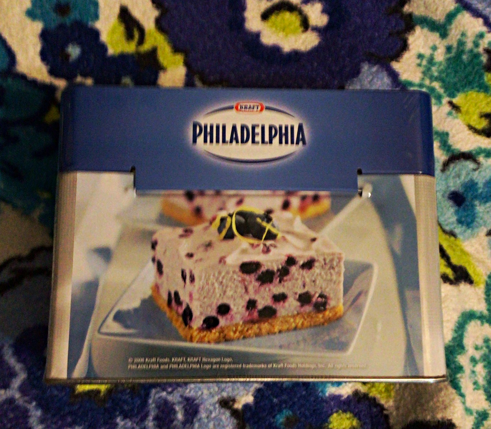Kraft Philadelphia Recipe Collection Metal Recipe Card Tin Box w/ Lid Logo 2008