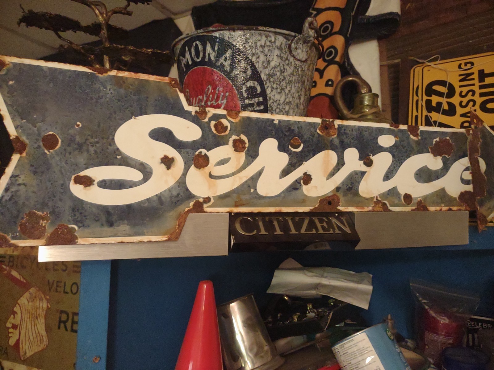 LARGE USED CARS PORCELAIN METAL SIGN 32