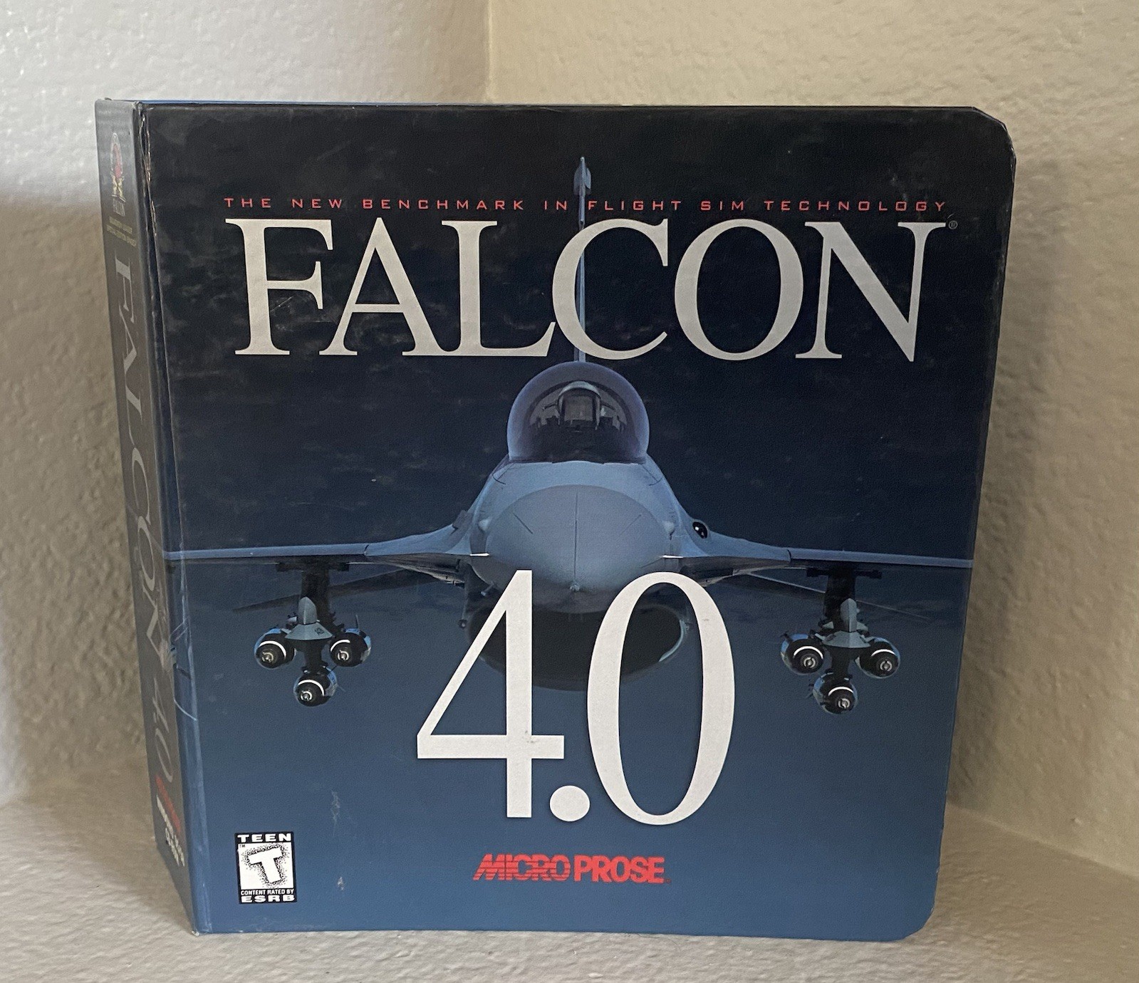 FALCON 4.0 MICRO PROSE 1998 Binder Manual In Good Condition “” NO GAME DISCS””