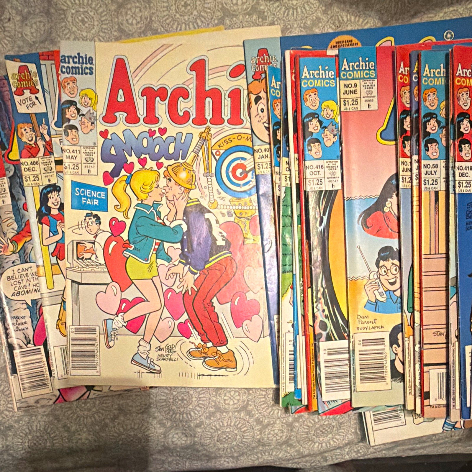 Mystery Lot of 20 Archie Series Comics from 1990’s 